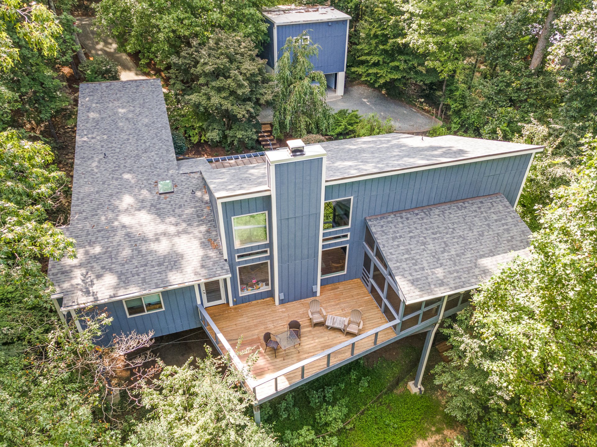 Modern, 4 Bedroom House near UNC