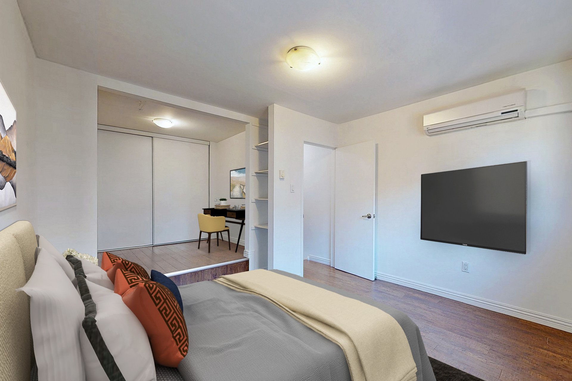 Queen Street East Family Townhome