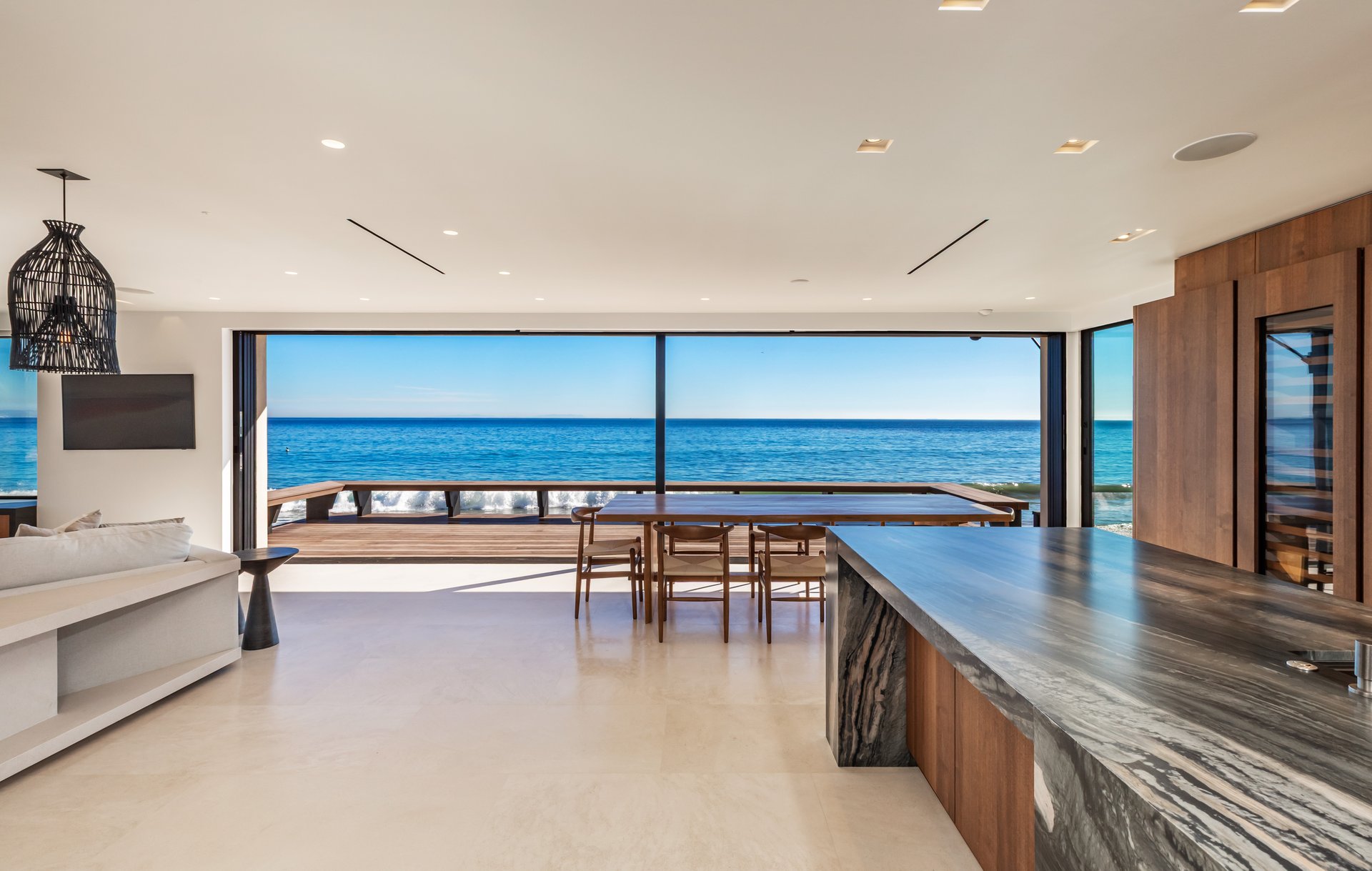 27308 Pacific Coast Hwy