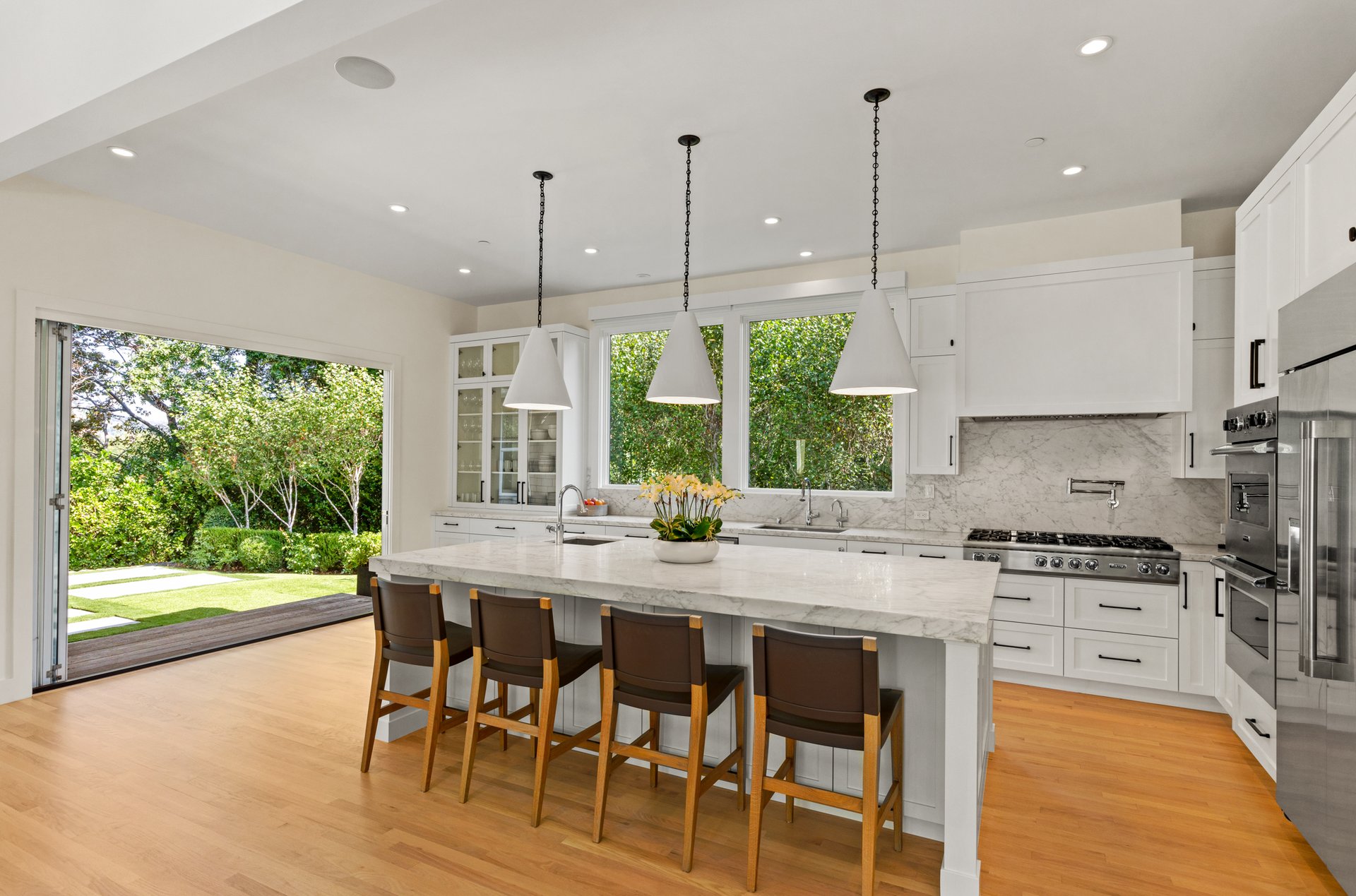 Private, Modern Compound in Premier Ross Location