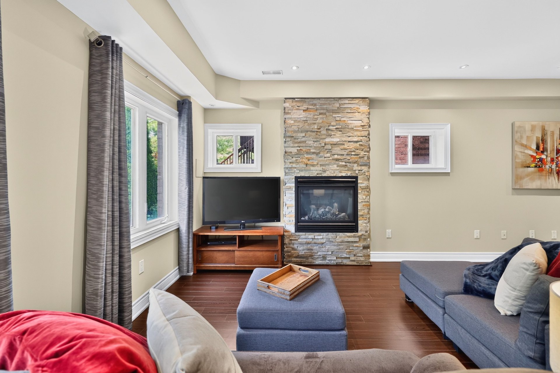2269 Whitworth Drive, Oakville 