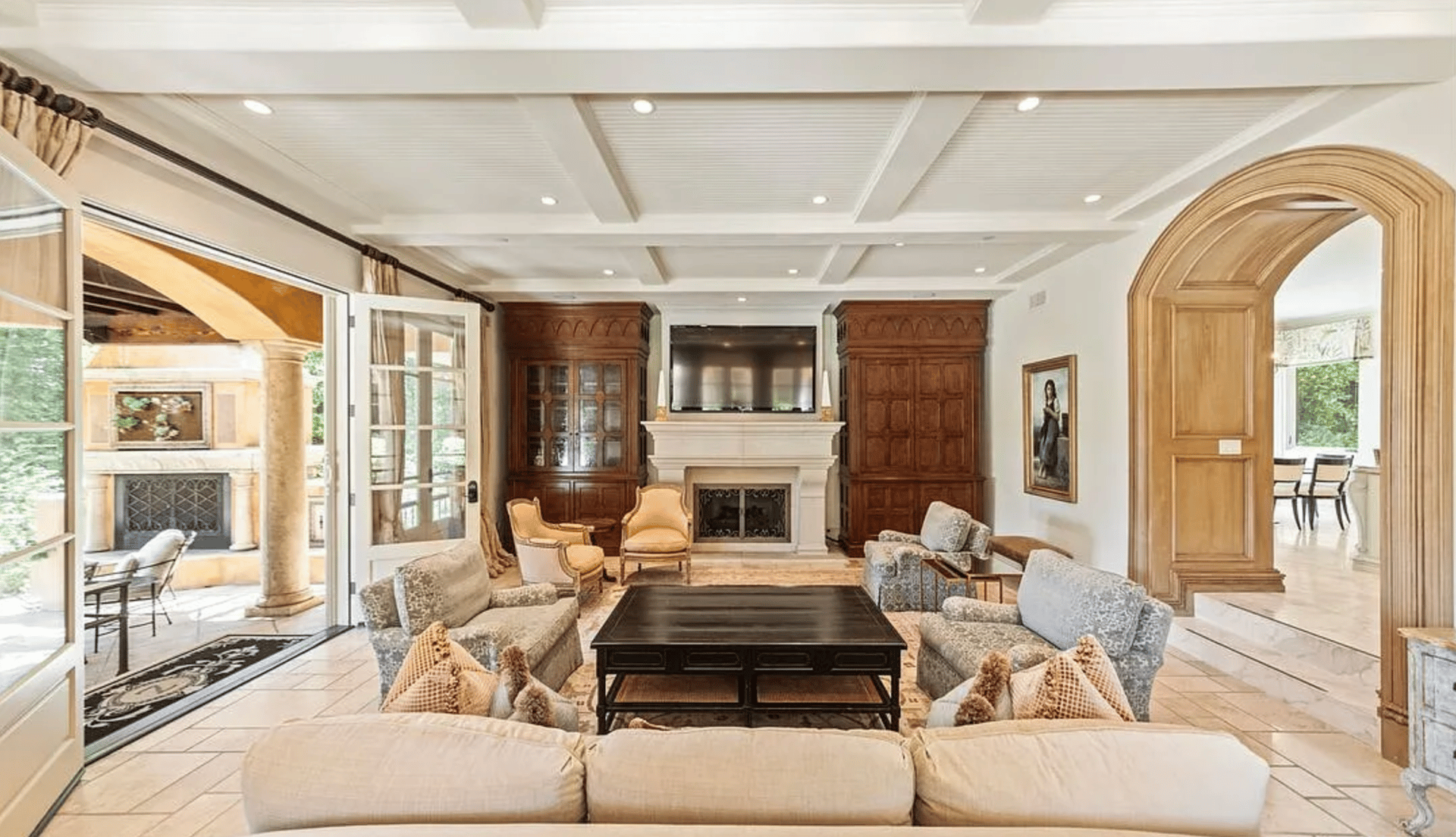 Mediterannean Haven, Lexington Road, 90210