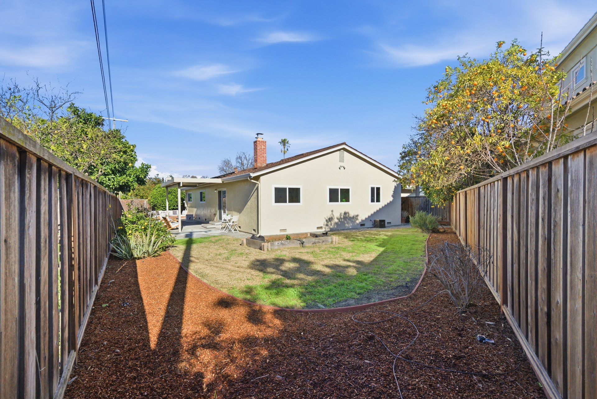 2560 Elliot Court