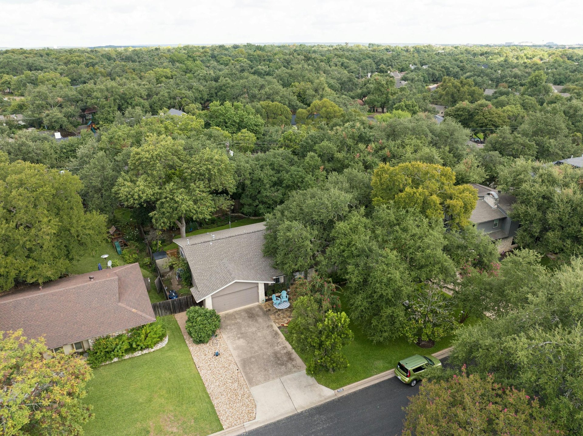 7110 Sungate Drive