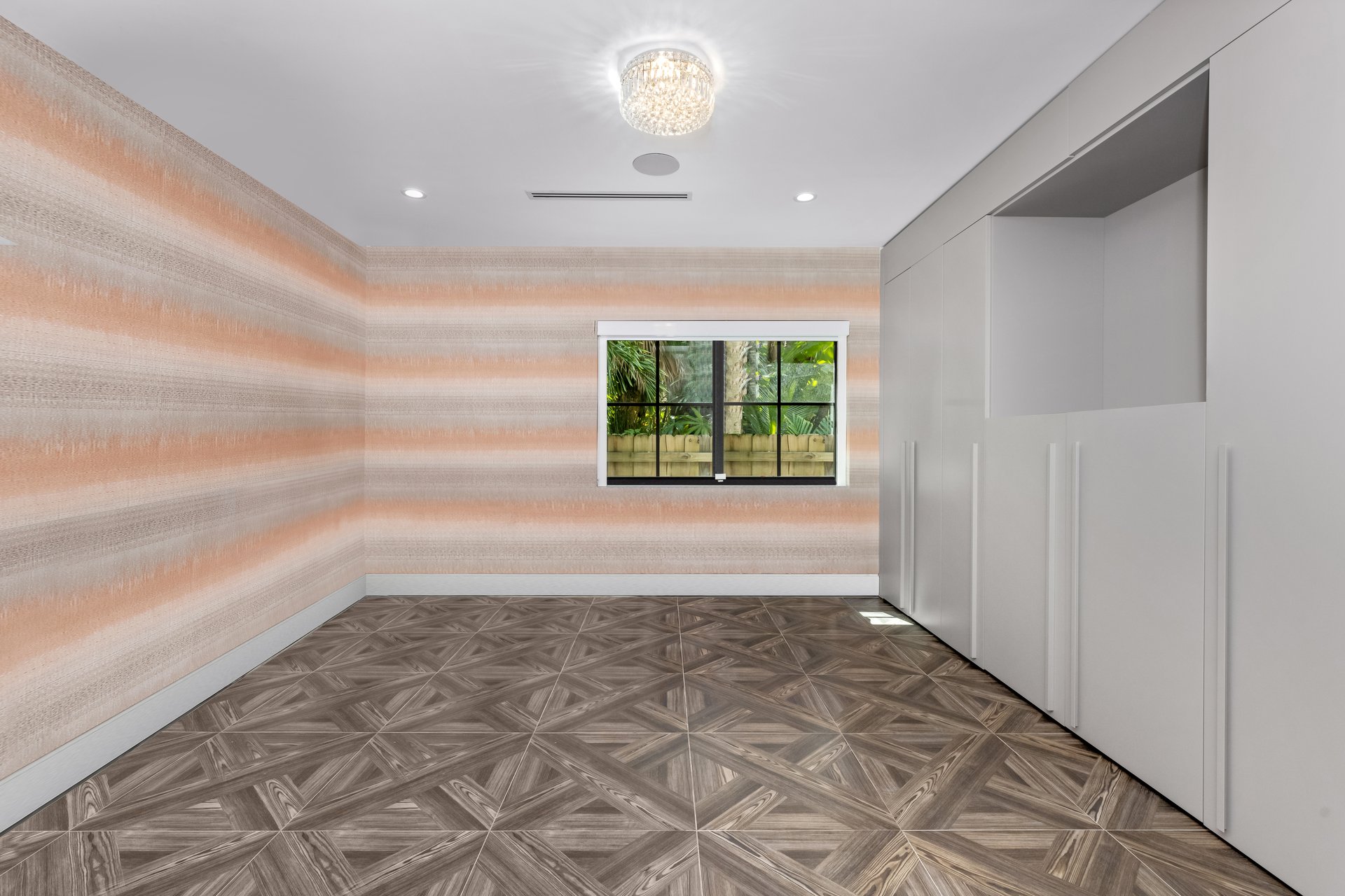 Spring Garden | Modern Luxury