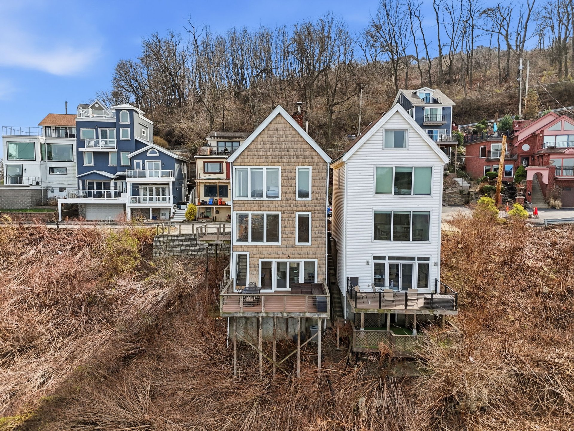 310 Cola St