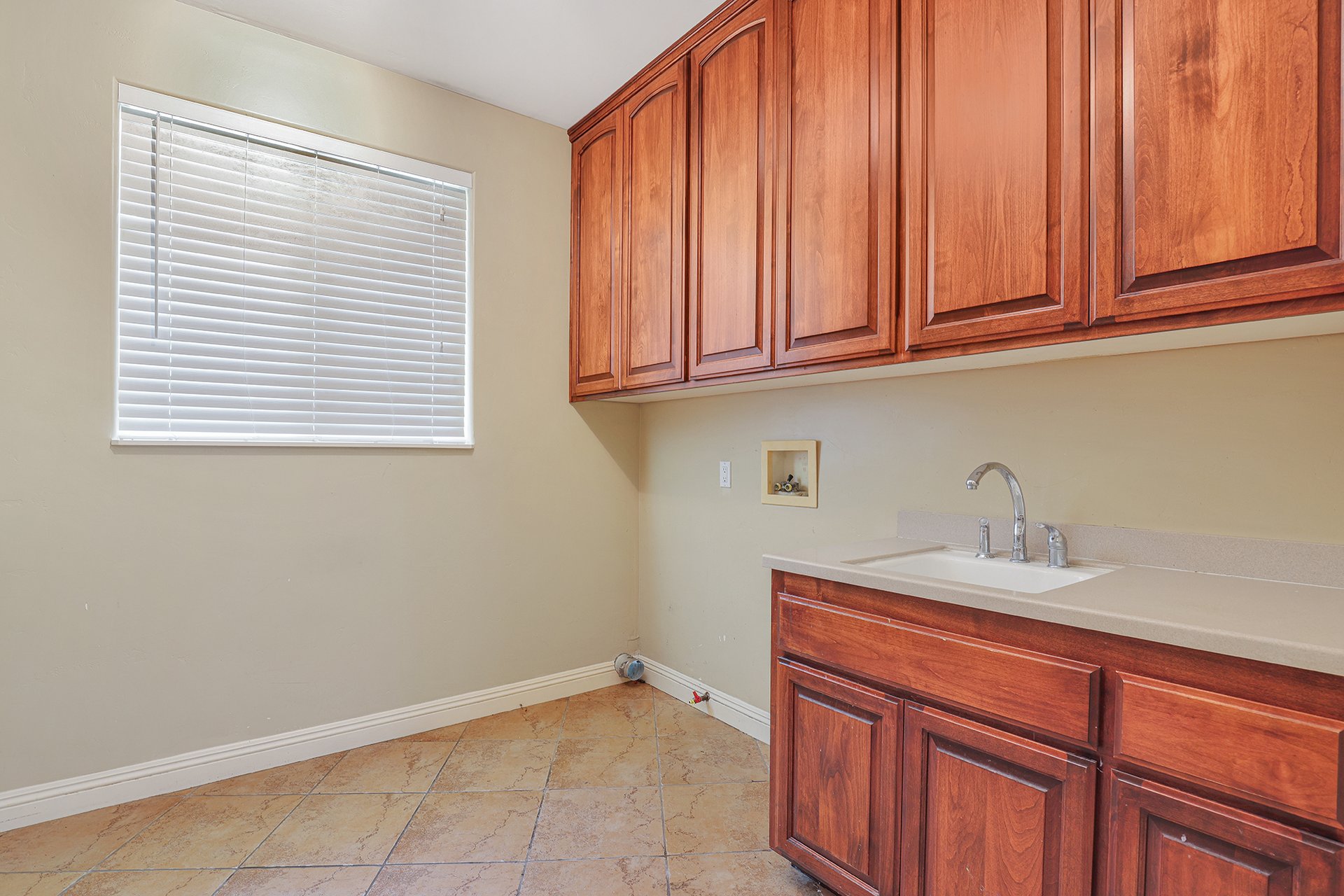 1303 Sycamore Heights