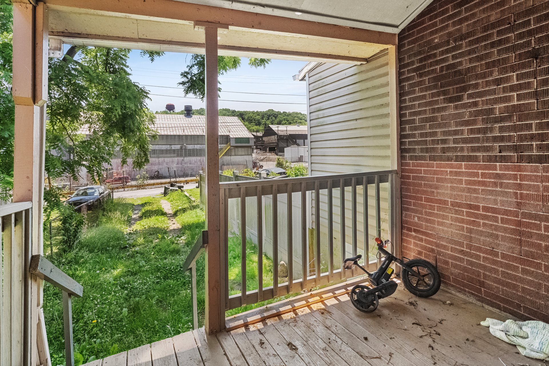 OFFICE EXCLUSIVE - 428 VALLEY ROAD