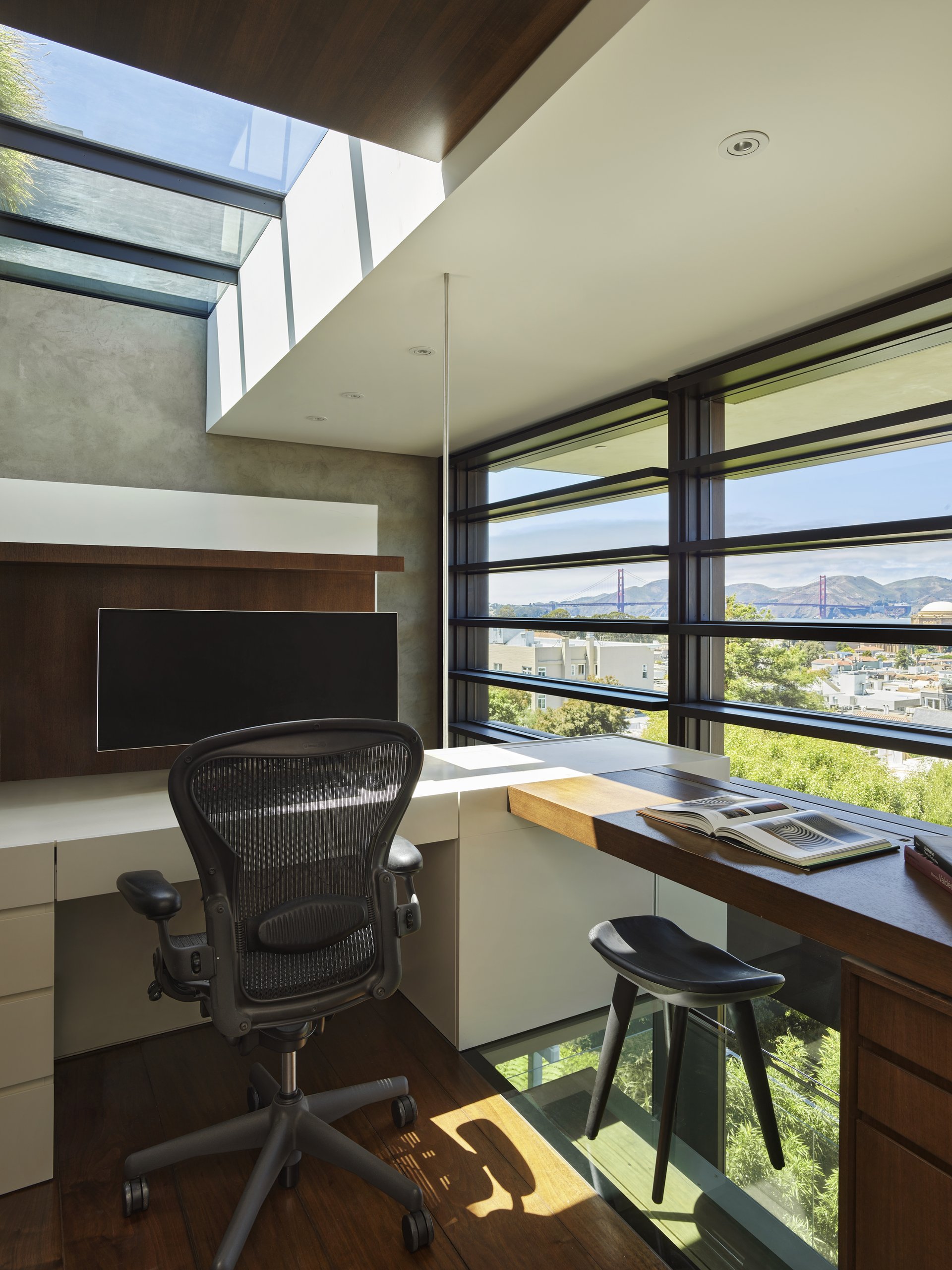 Aidlin Darling-Designed Contemporary Masterpiece