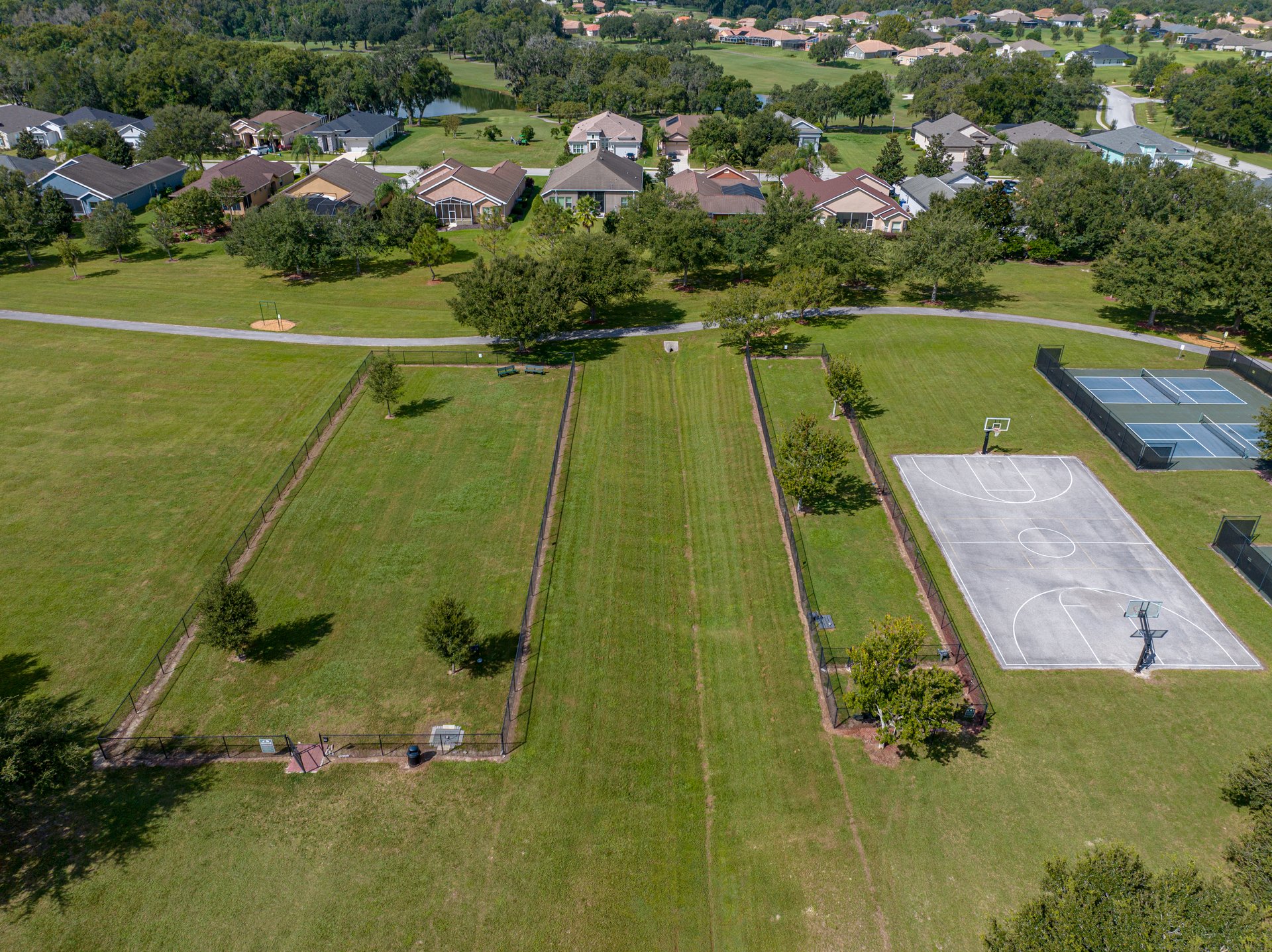 12333 WOODLANDS CIR
