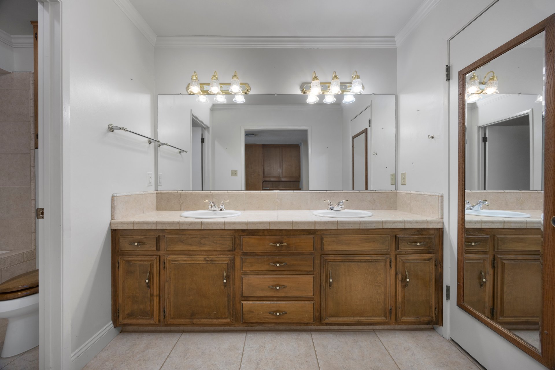 2619 Rio Vista Drive