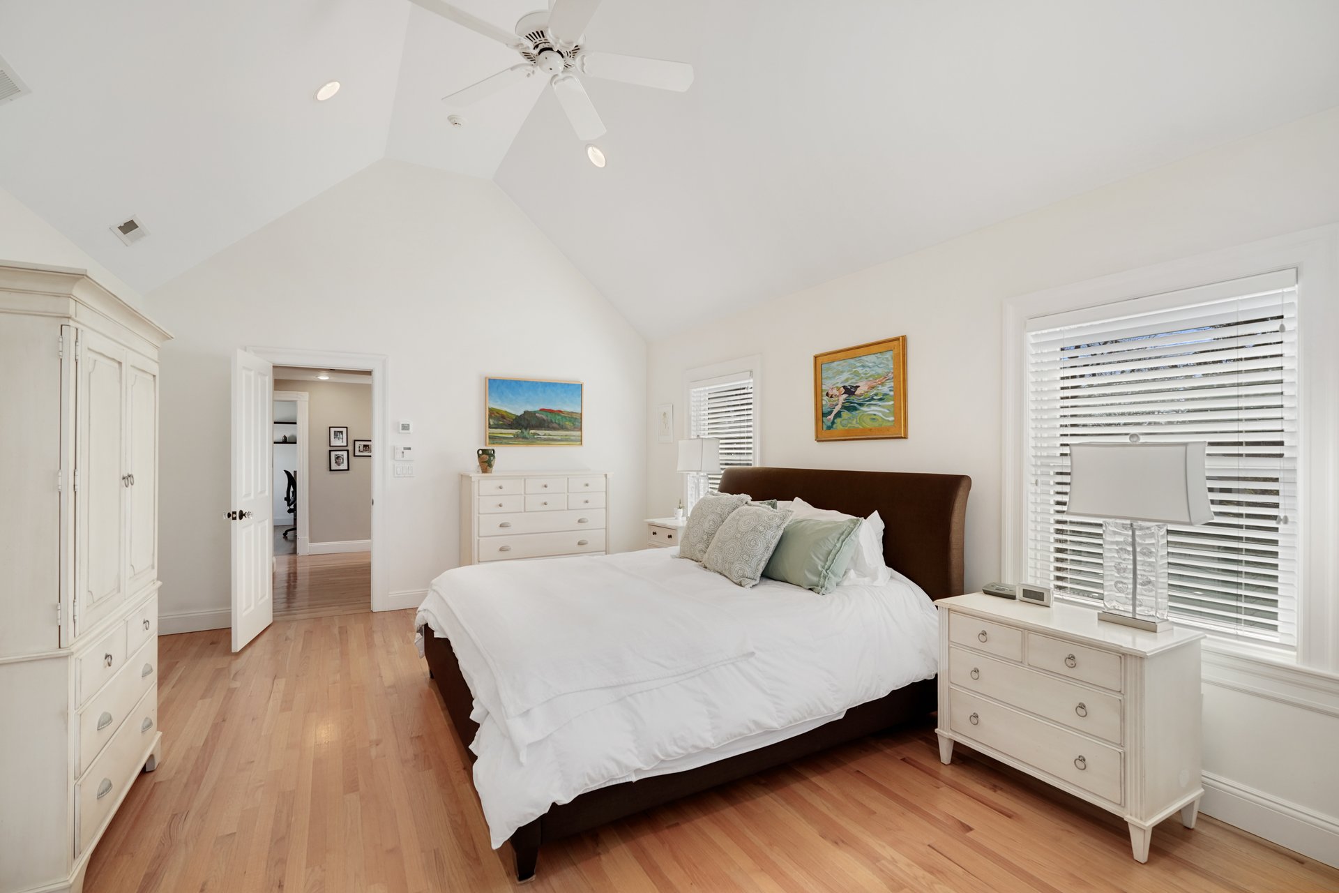 37 Hillside Avenue