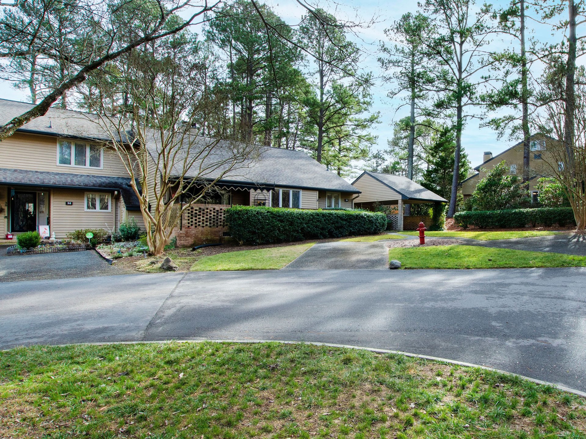 39 Glenmore Drive