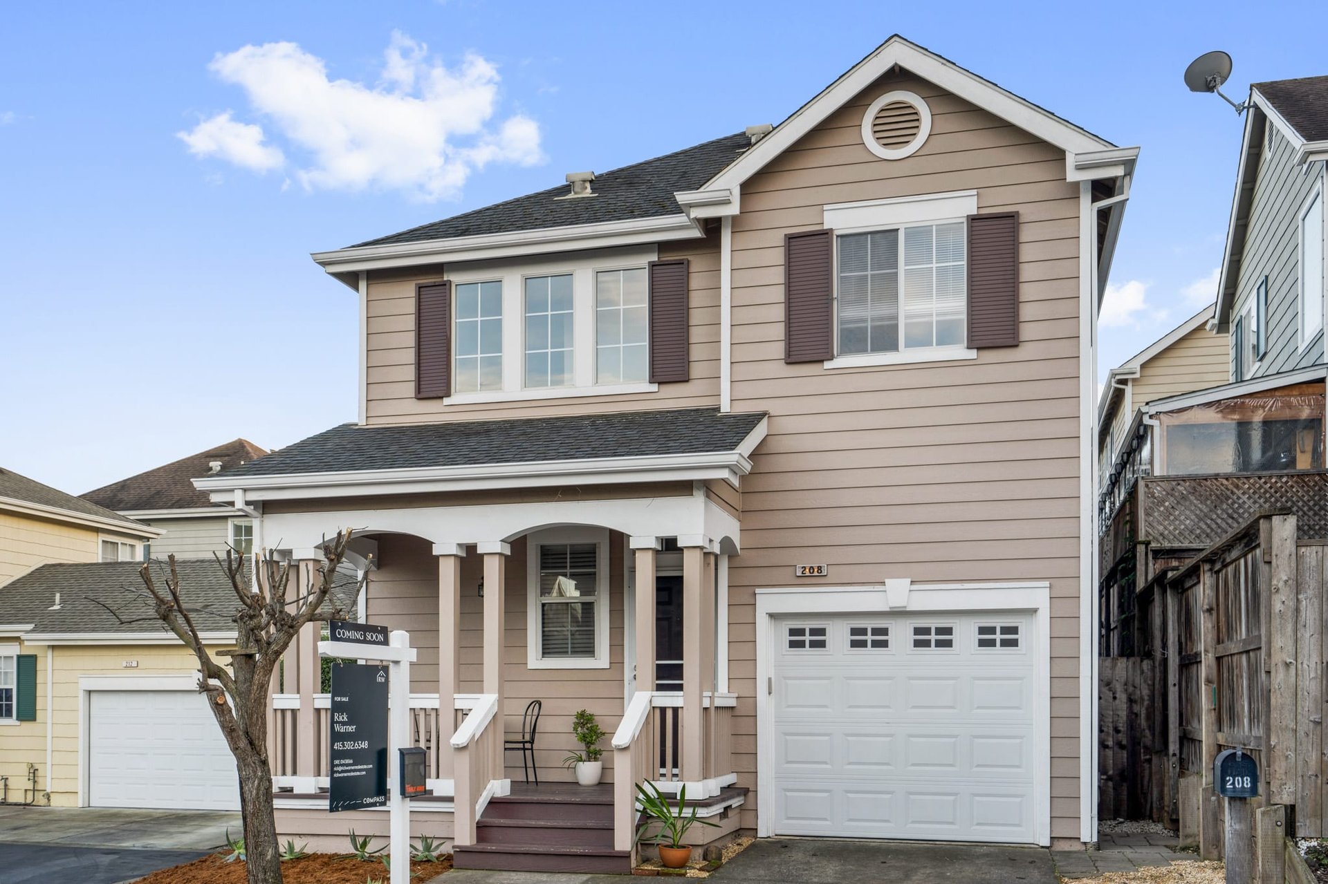 208 Darby Ct