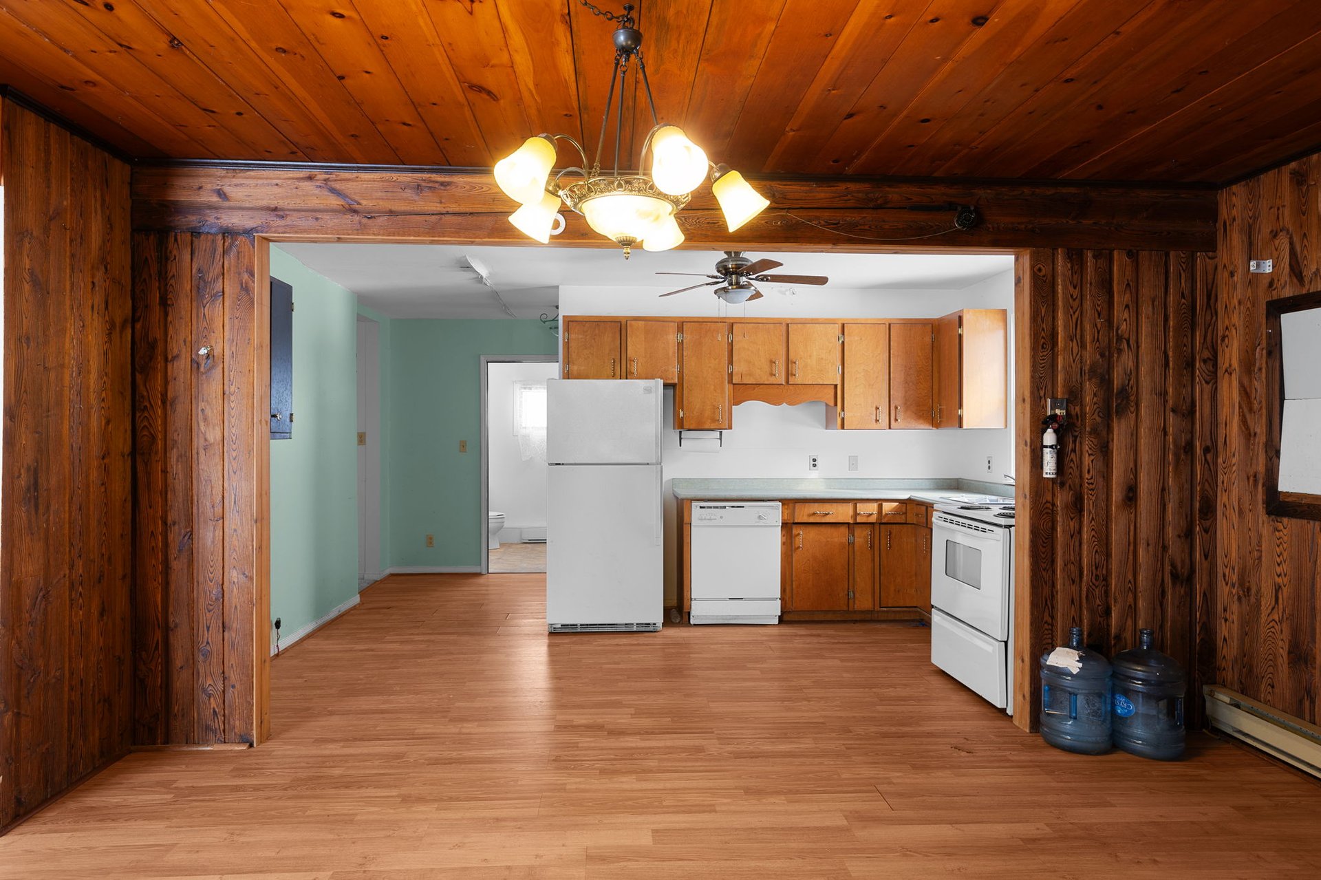 8511 Small Lane, Loretto