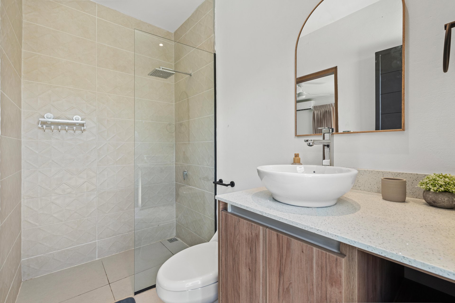 Casa Kuna | 3-Bed Modern Coastal Oasis in the Heart of Playas del Coco