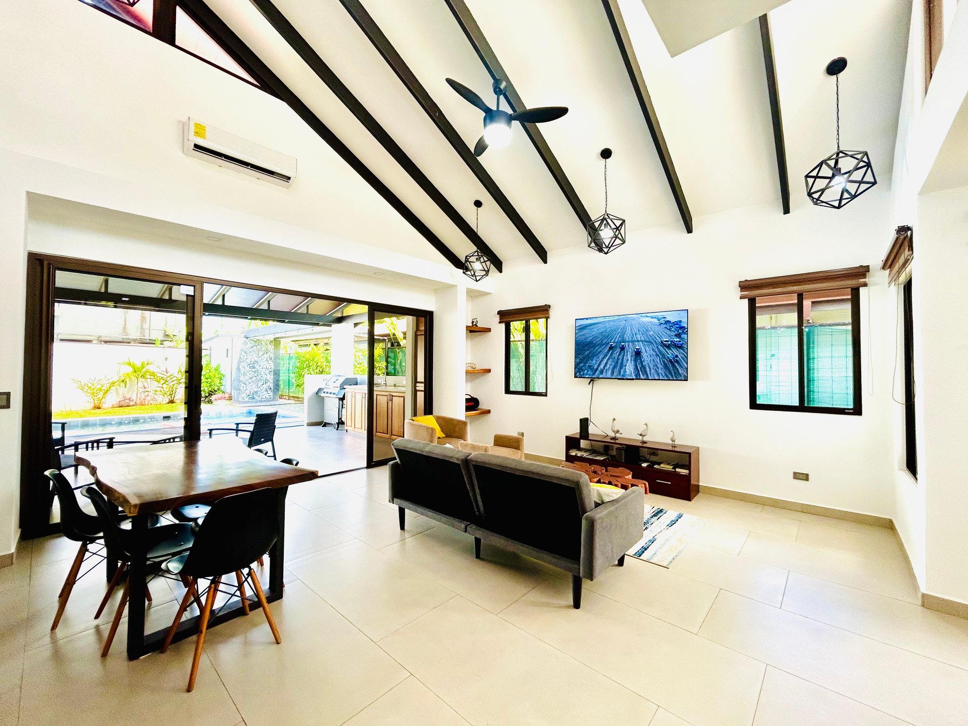Tropical Modern Living Near Uvita – Stylish Pool Home with Privacy | Price Reduced