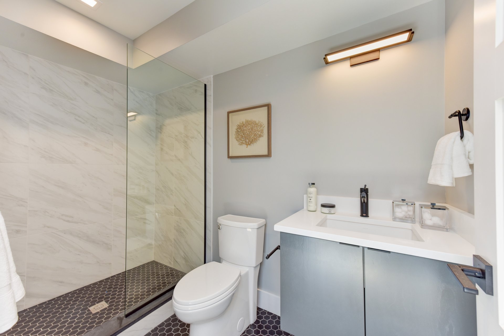 1963 Biltmore St NW, #4