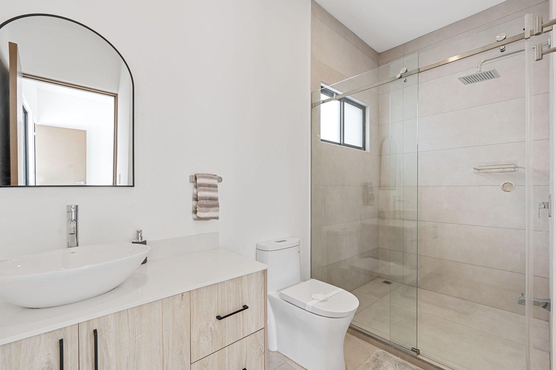 Castillo Blanco | Modern 4 Bedroom Home with Saltwater Pool – Walk to the Beach + Seller Financing Available
