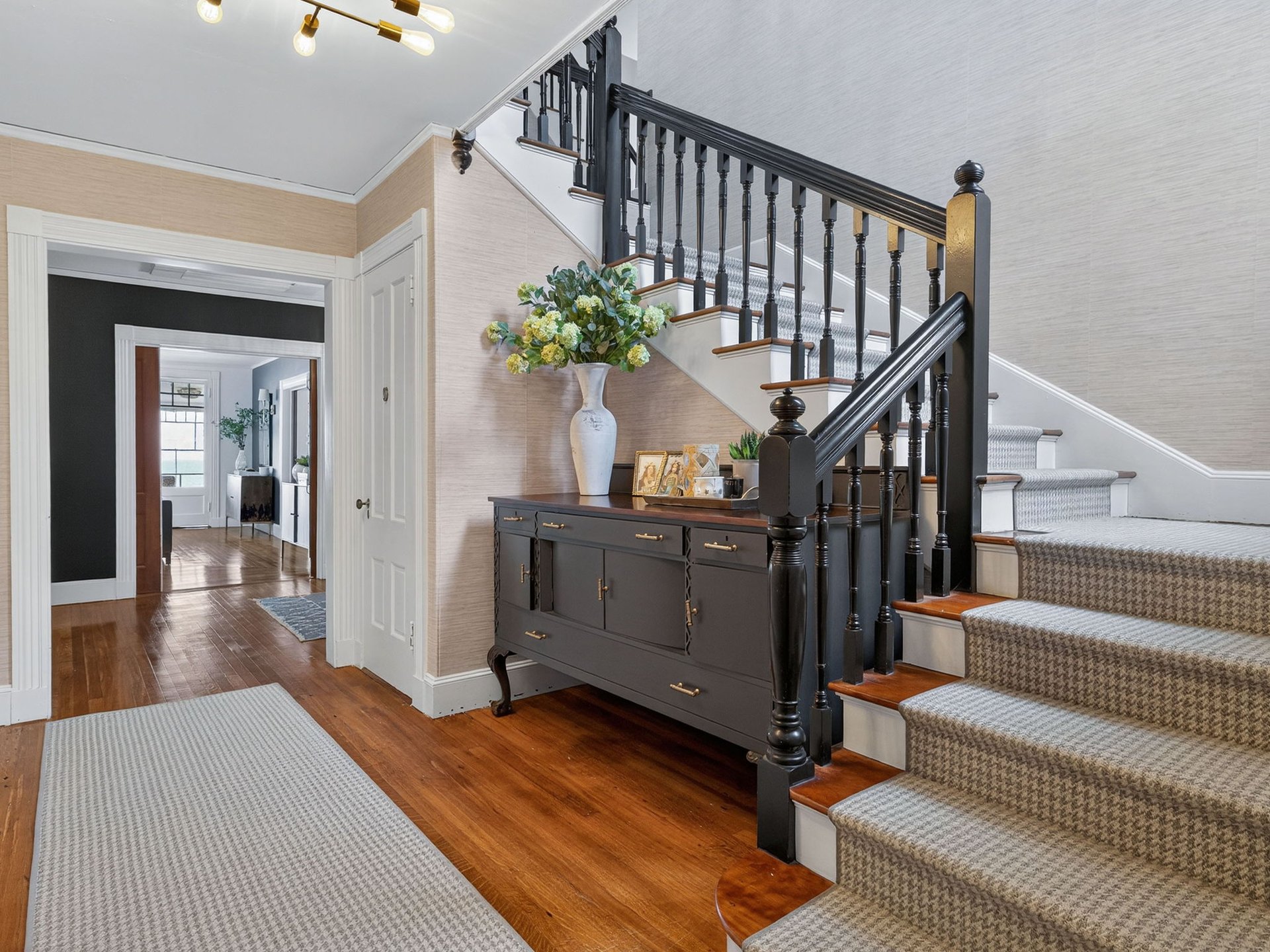 Waterfront Off Market Private Exclusive 