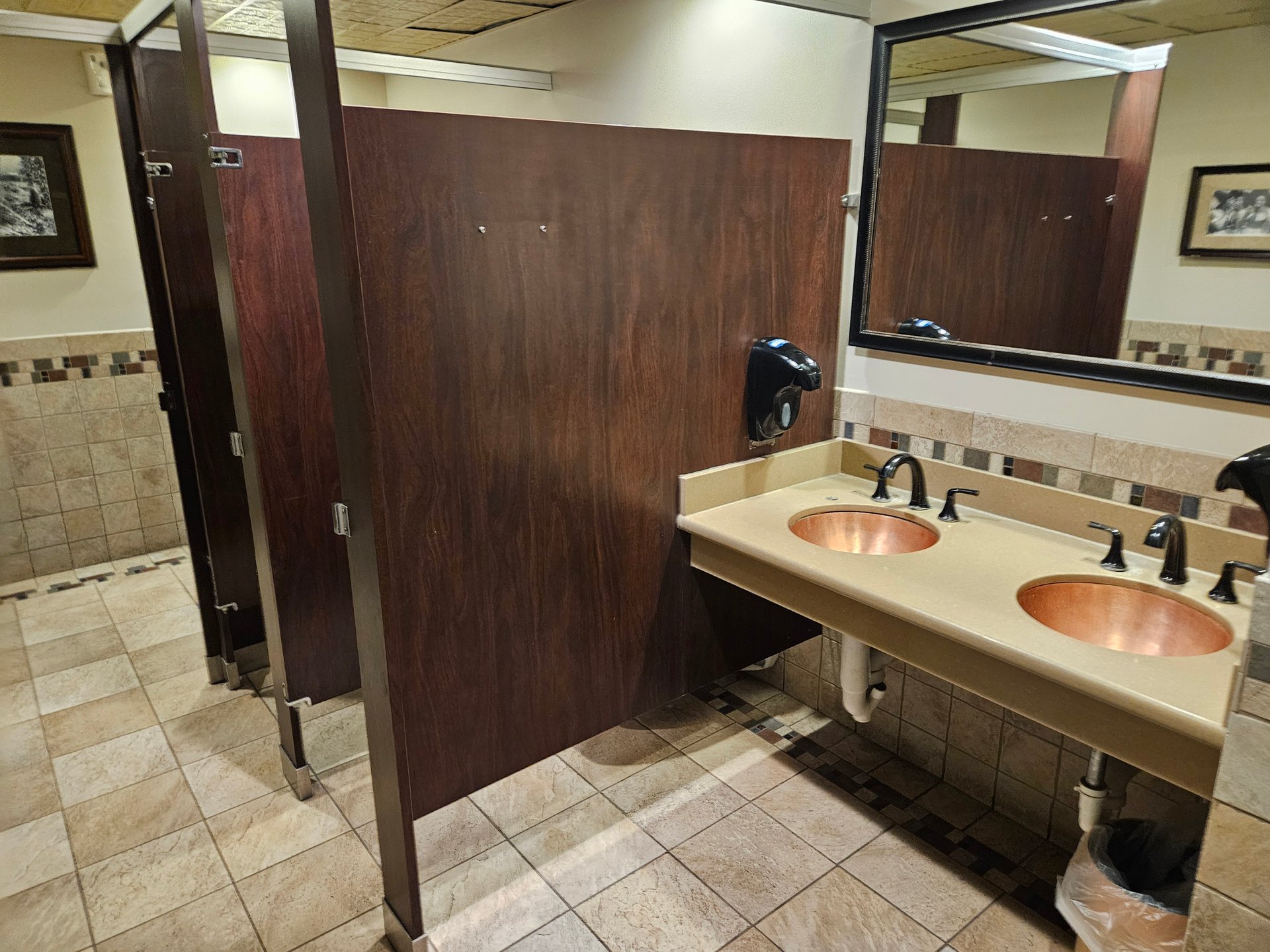 Premier Downtown Downers Grove Restaurant 