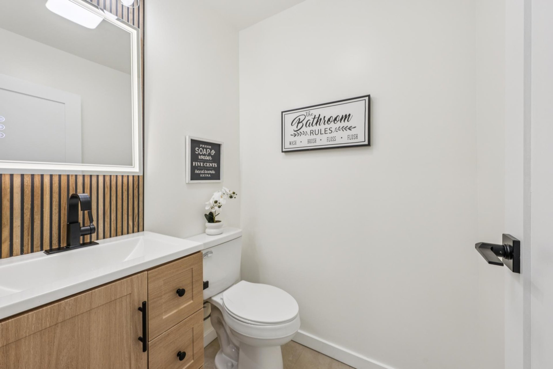 7 Embarcadero West #207