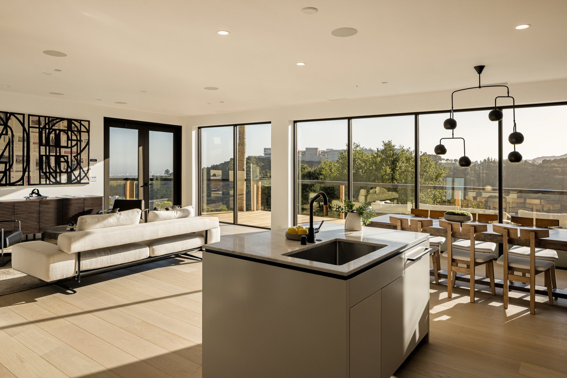 879 Linda Flora Dr, Bel Air