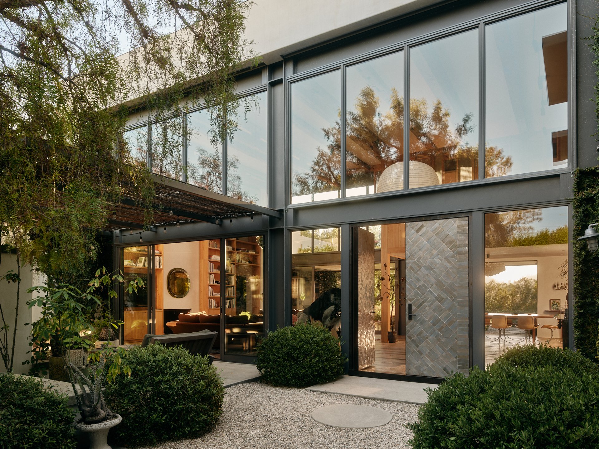  621 N Bonhill Rd, Brentwood