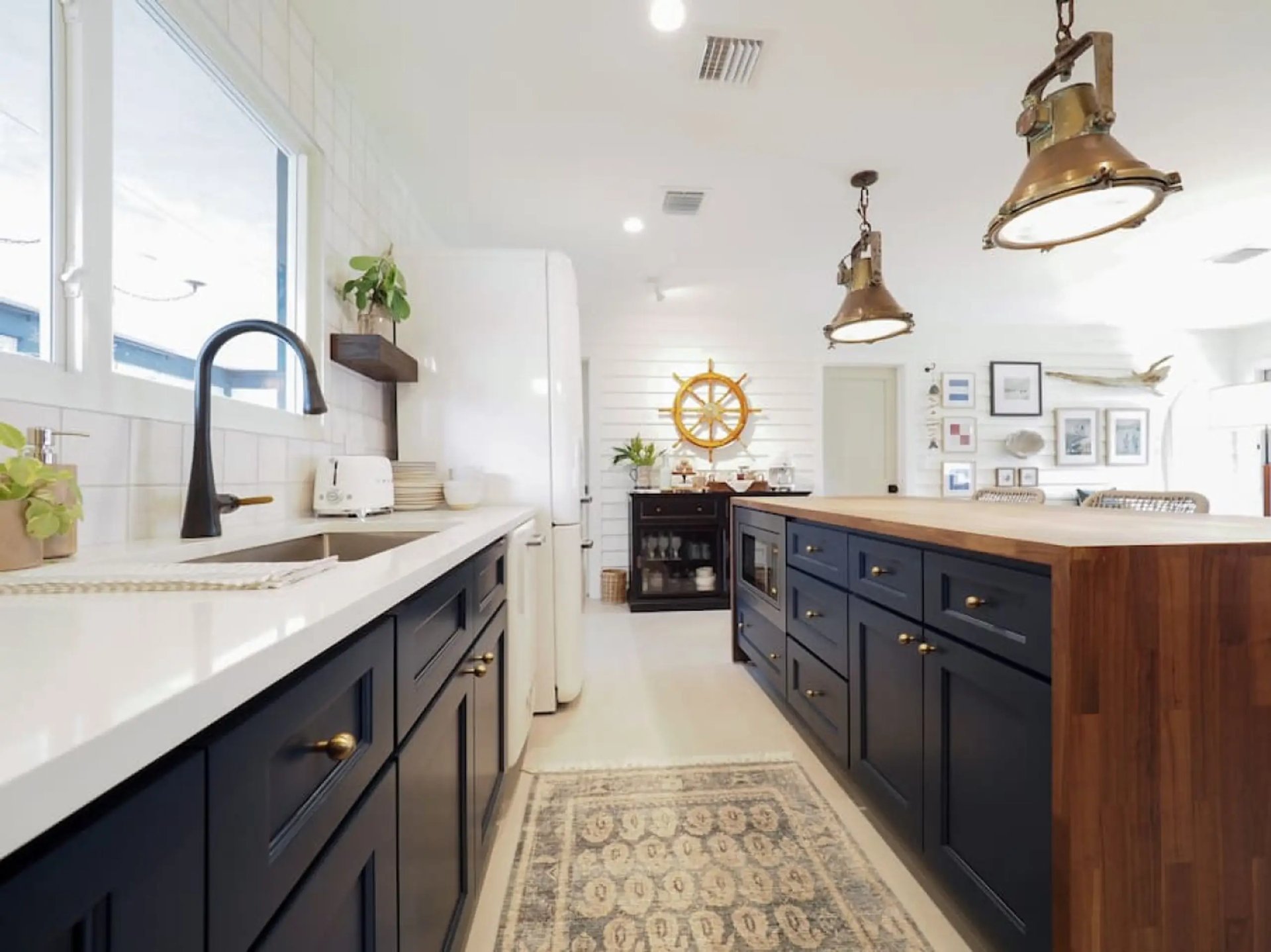 Luxury Coastal Cottage
