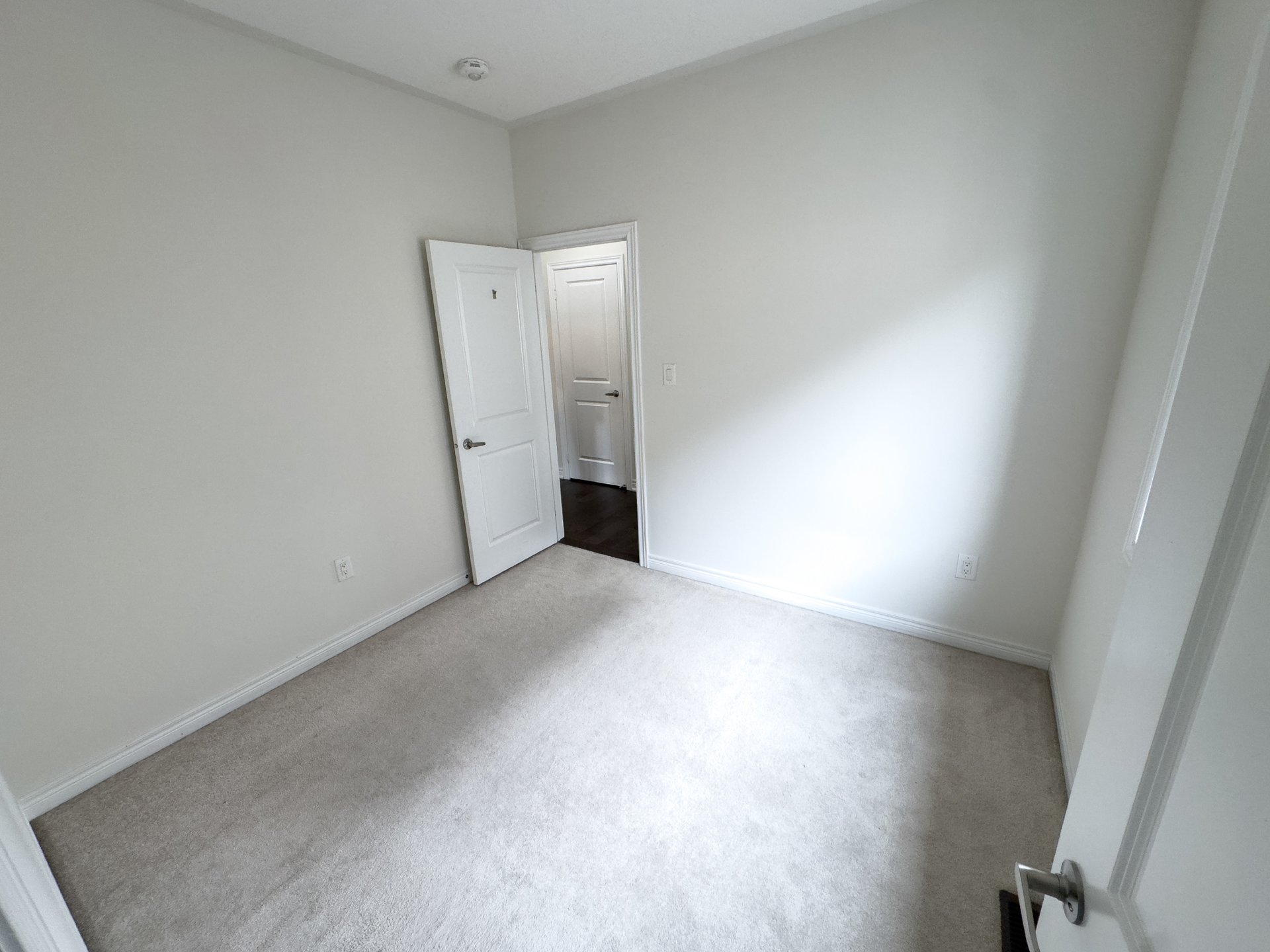 48 Boathouse Road N