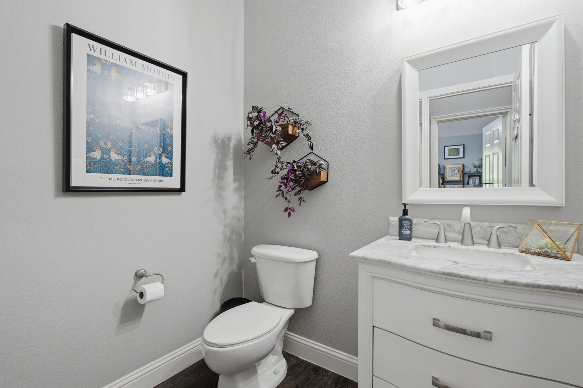 7005 Royal Glen Trail