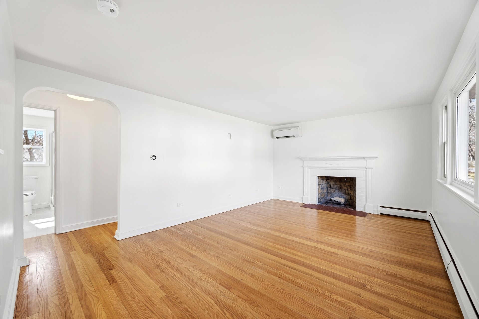 10 Meadowbrook Lane