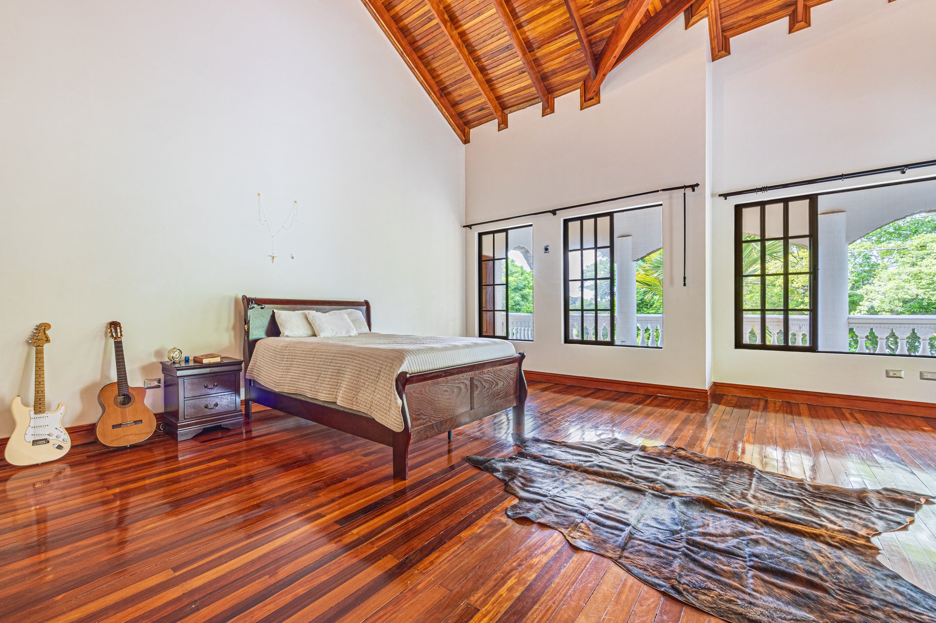 Private Tropical Estate with Pool & Fruit Gardens In San Isidro