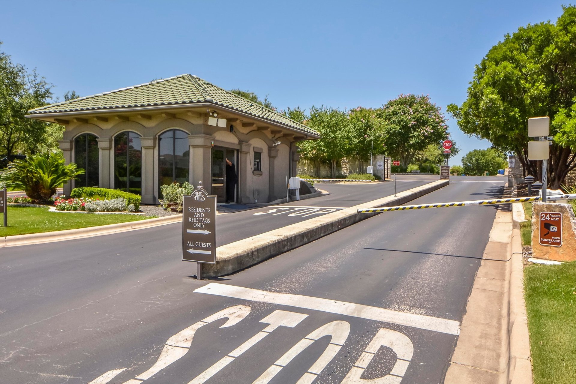 60 Autumn Oaks Drive
