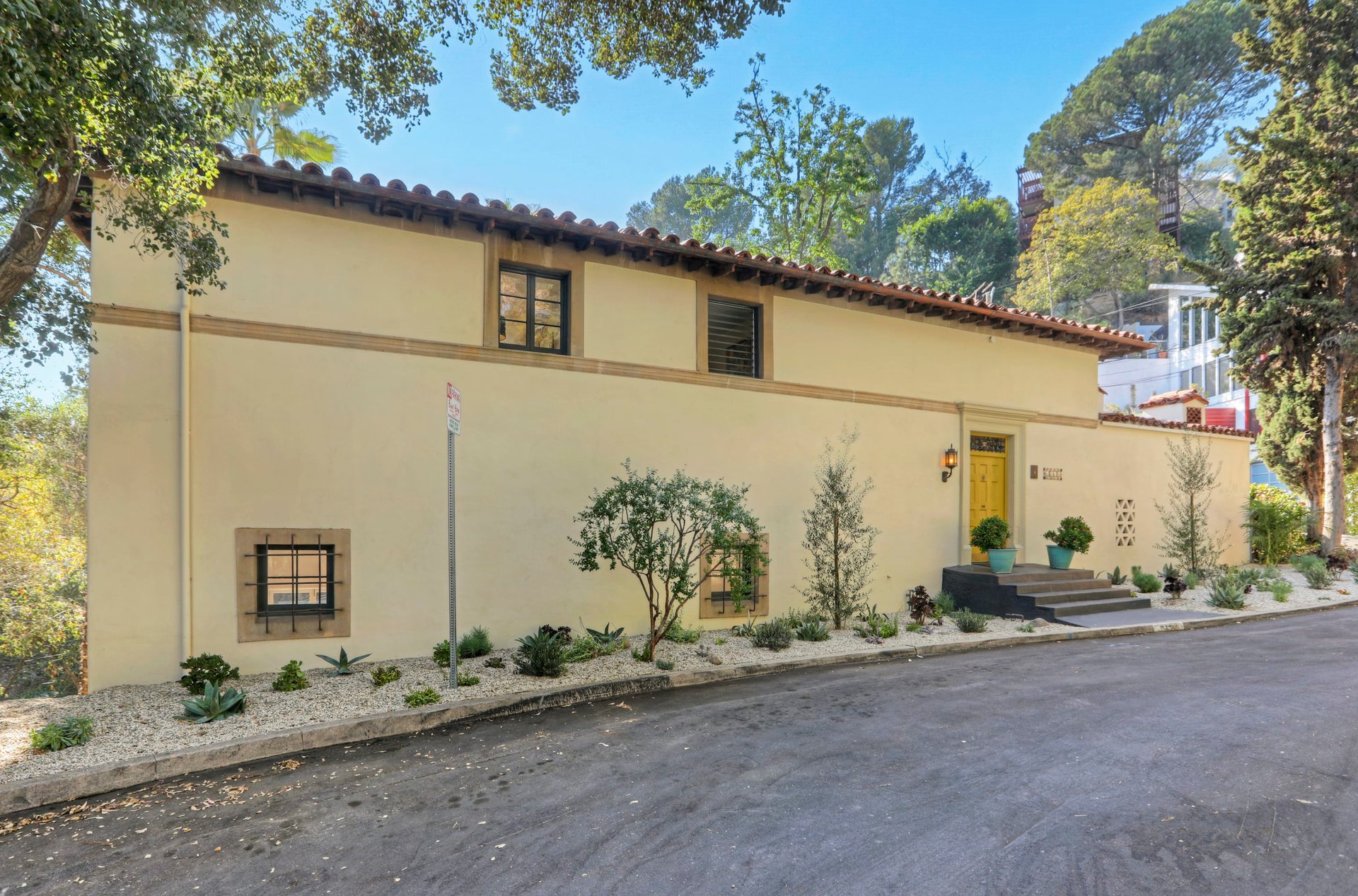   3124 Belden Dr