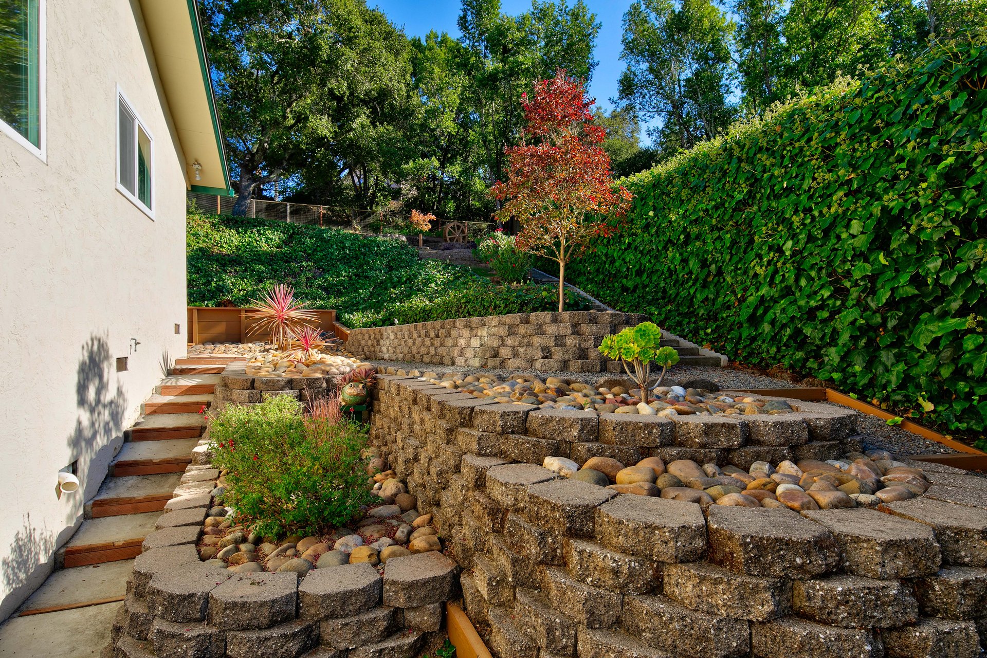 42 Taft Ct