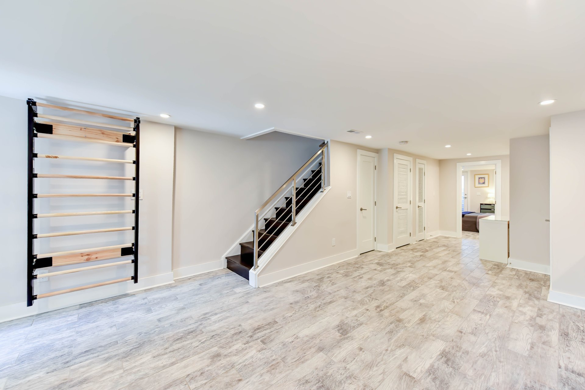 49 Adams St NW