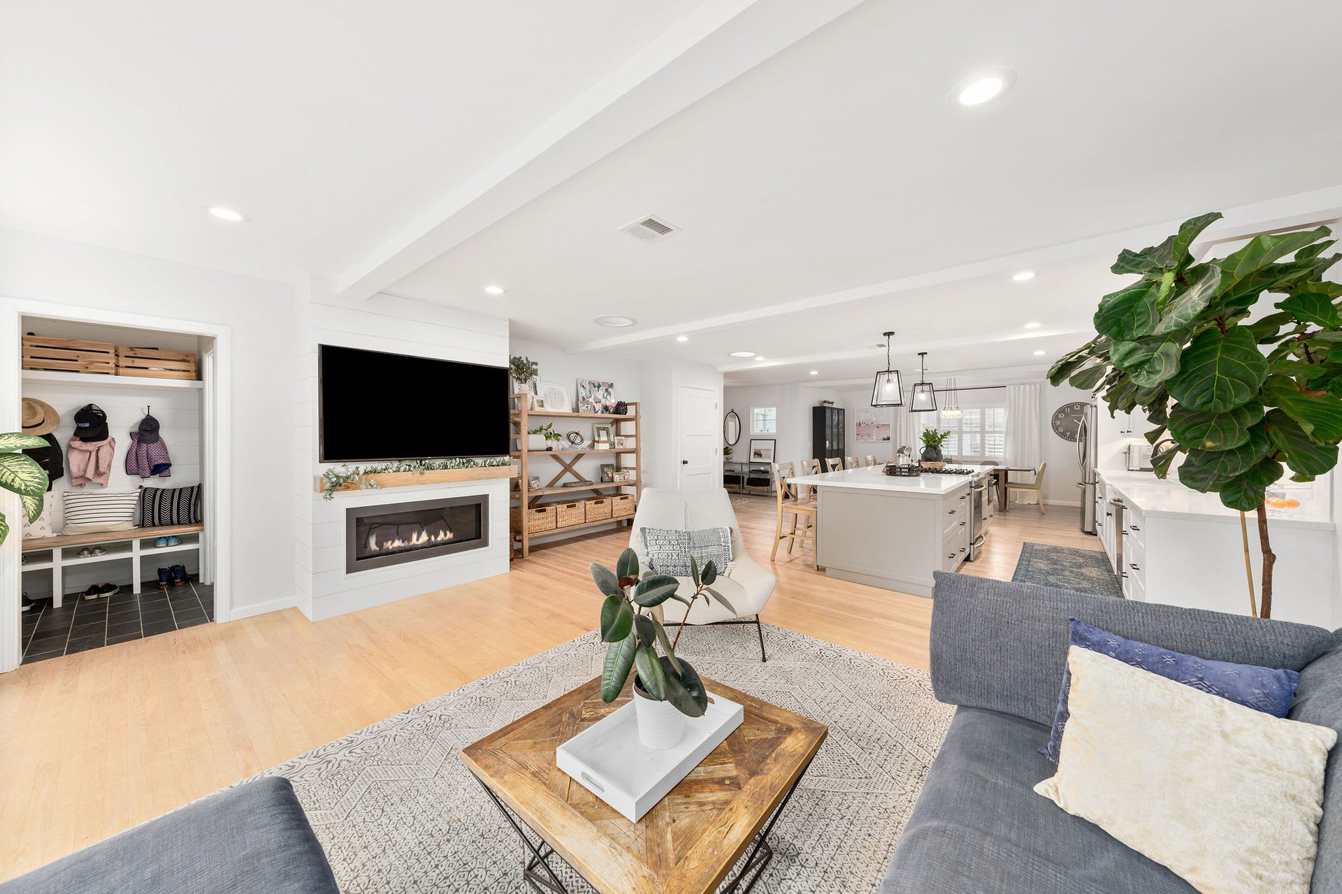 12000 Marine St, Mar Vista