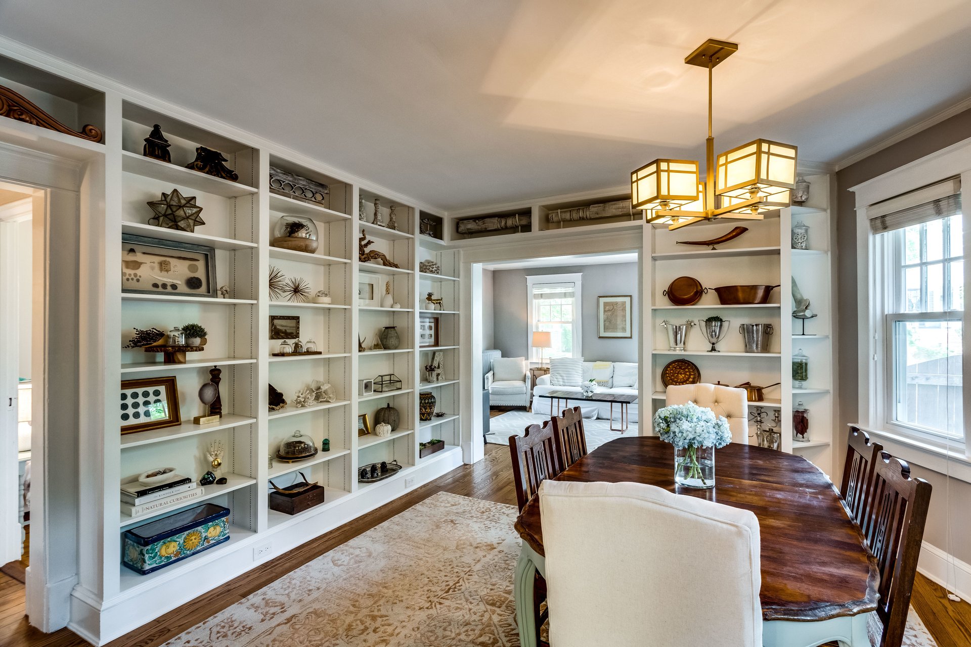 23 E Walnut Street
