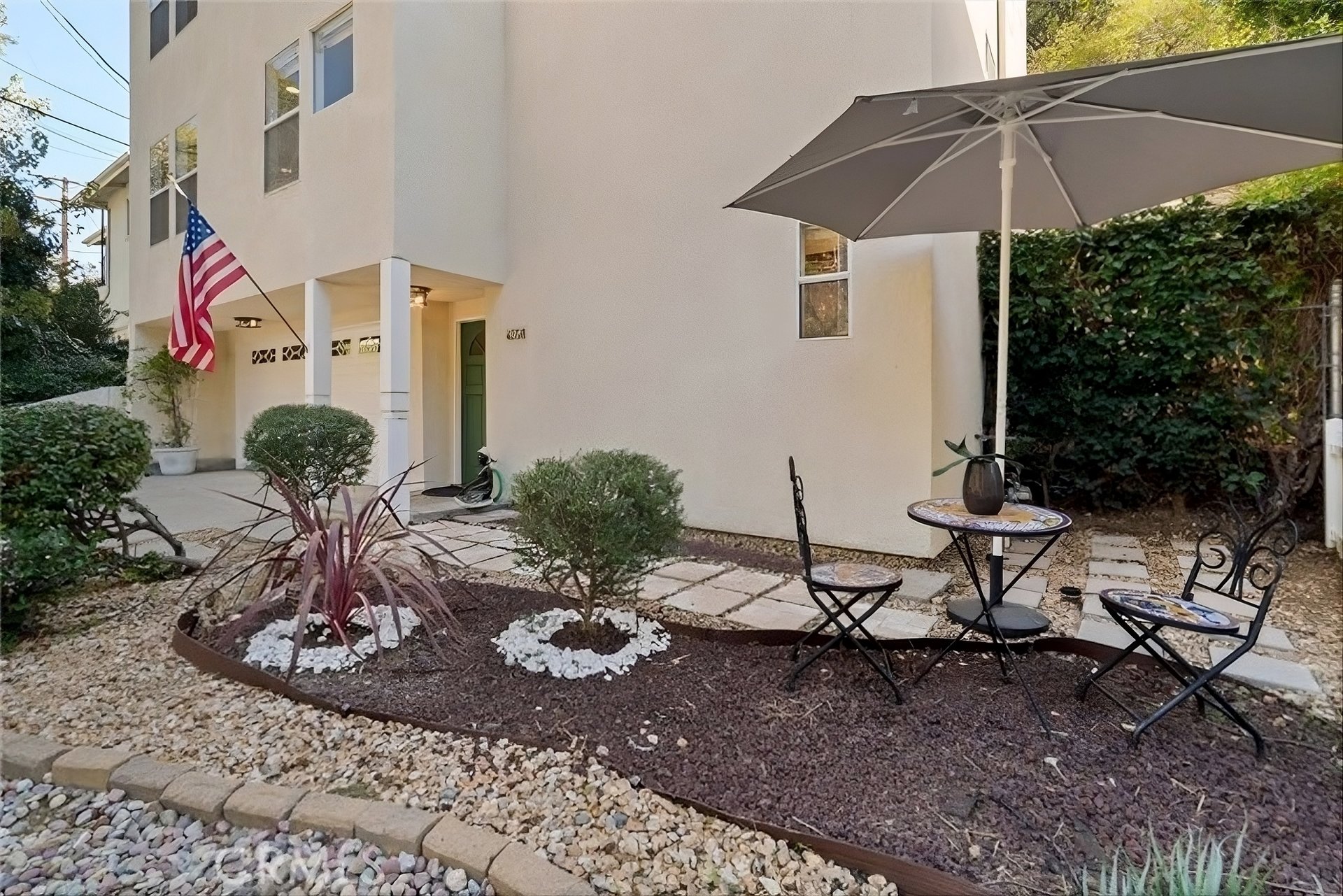 4558 Jessica Drive