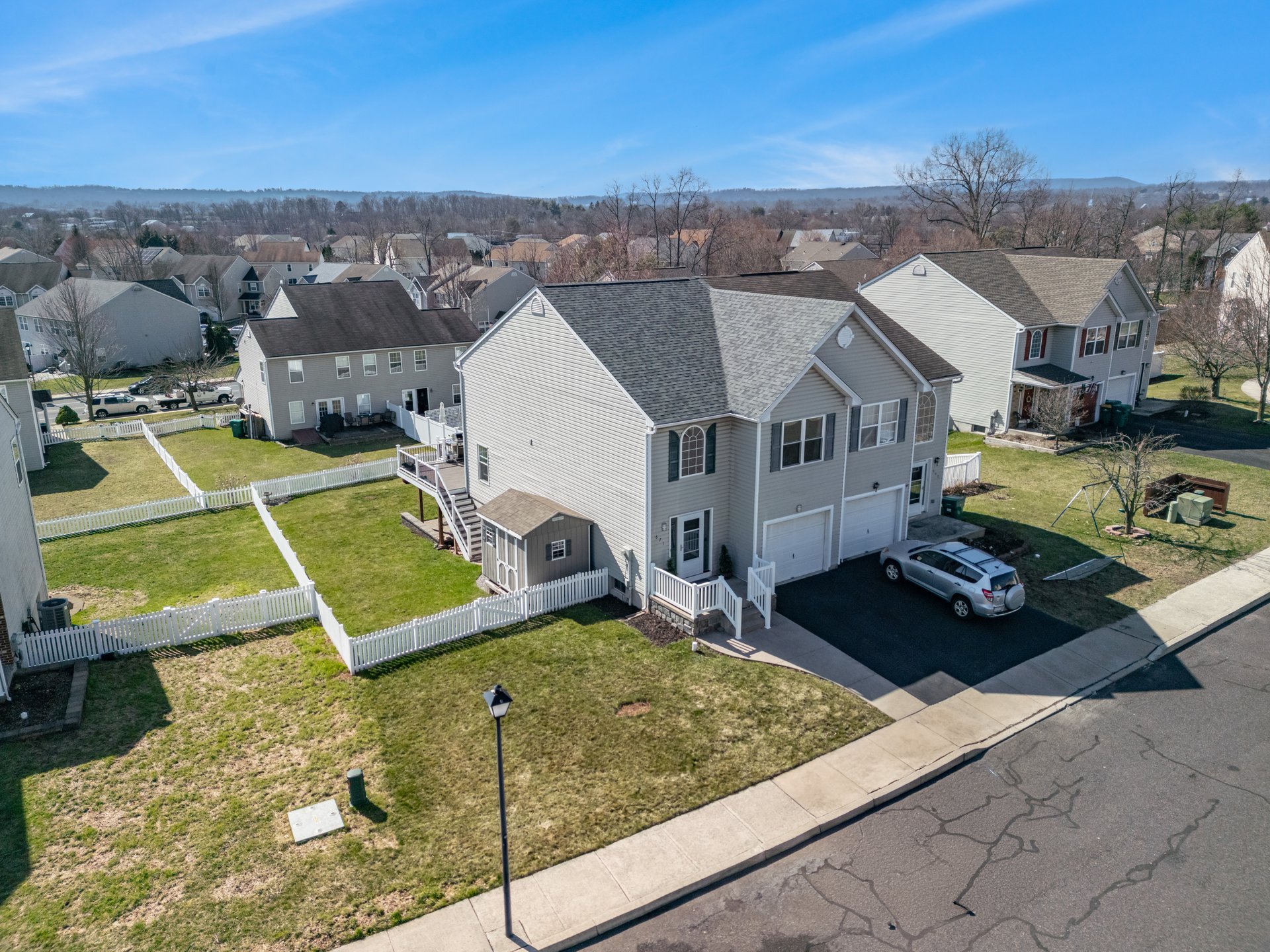 671 Daisy Lane