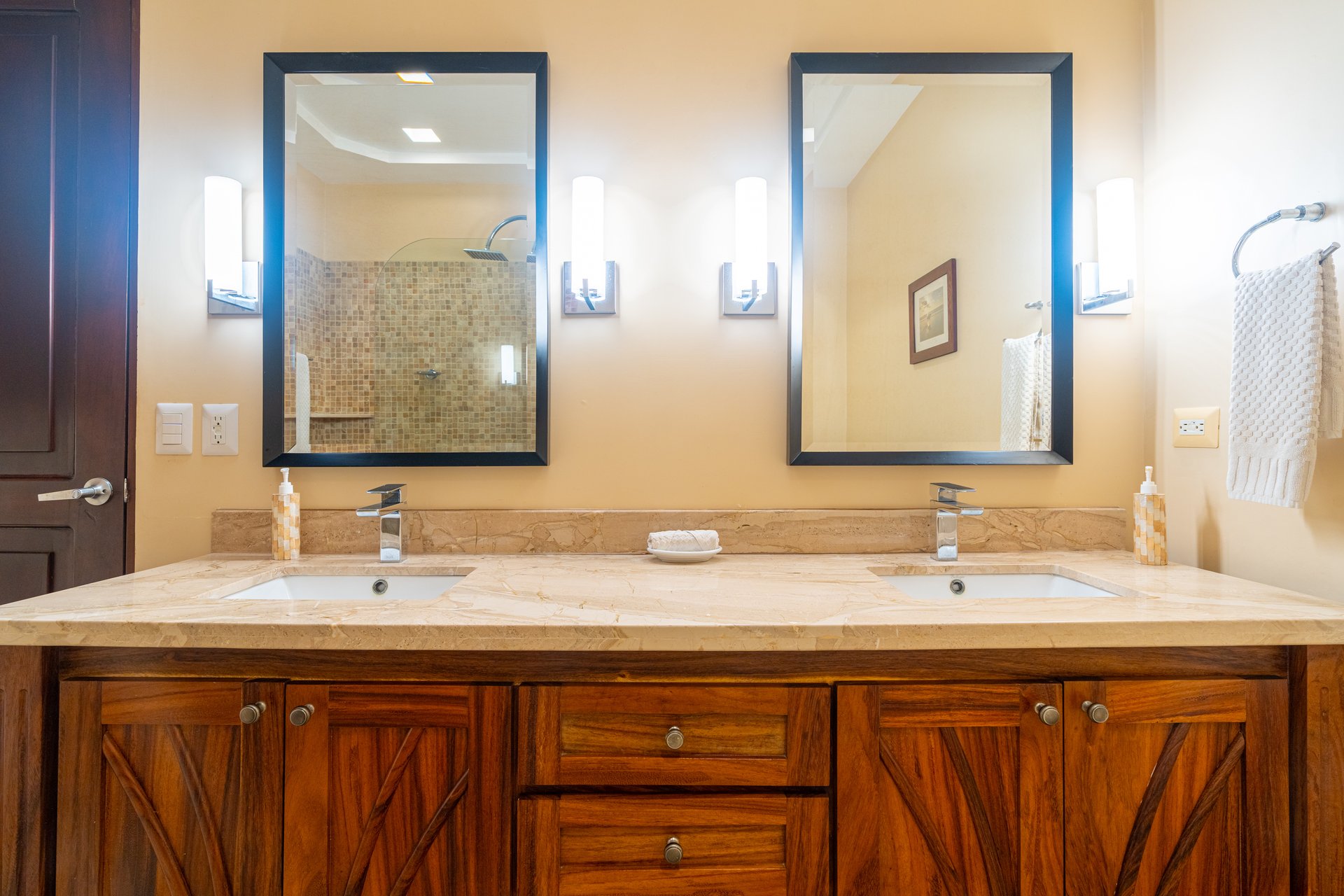 Canto Del Mar, Villa 3, Front Ridge Full Sunset Ocean and Jungle Views!
