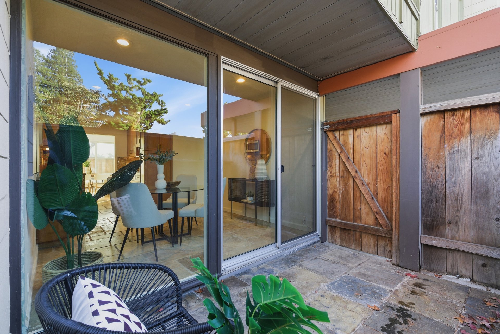 3329 Benton Street