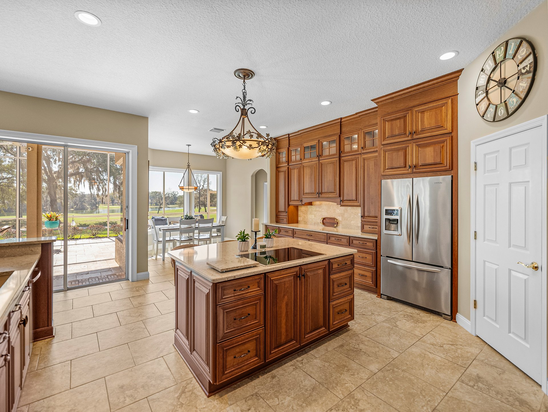 13854 THOROUGHBRED DR