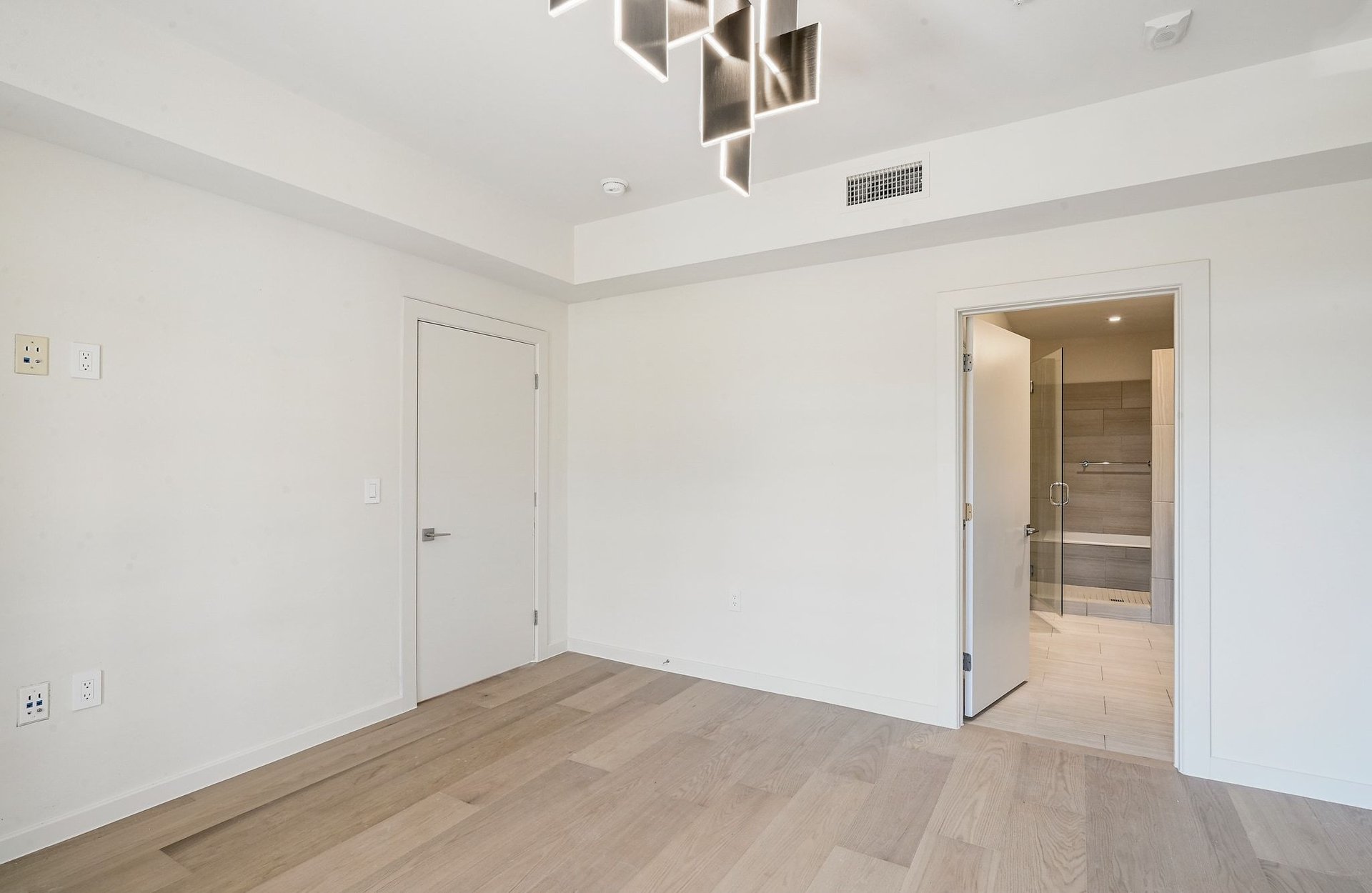 3600 S Lamar Blvd #202