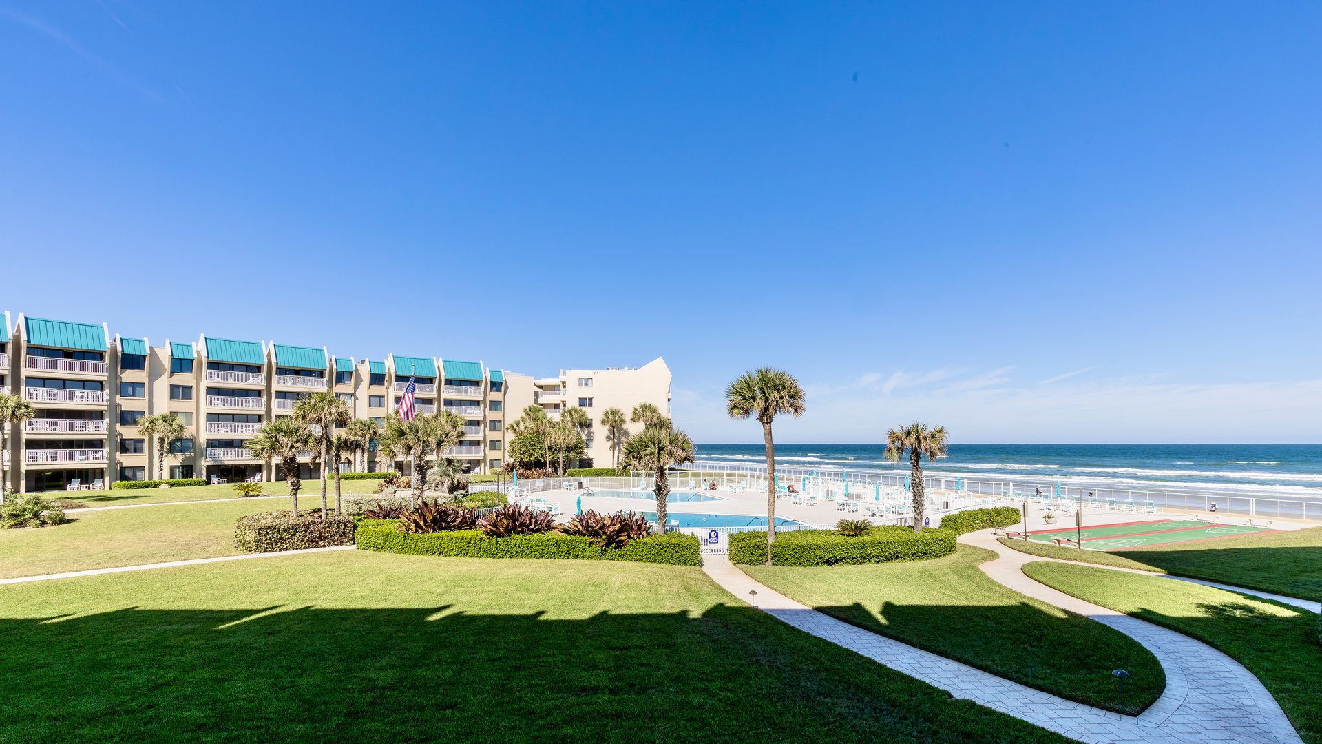 Oceanfront Furnished Condo in New Smyrna Beach