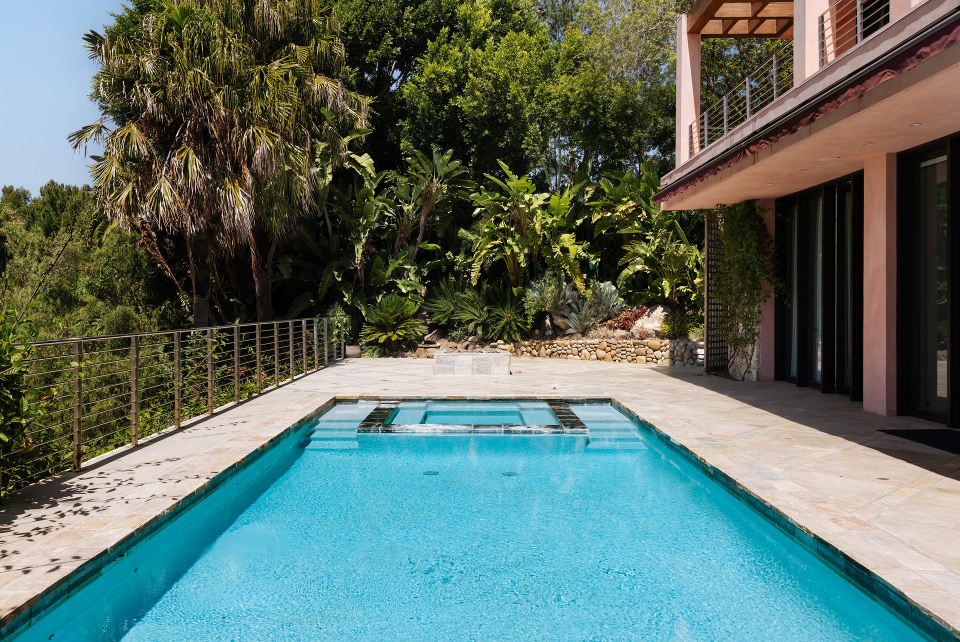 1111 Bel Air Pl