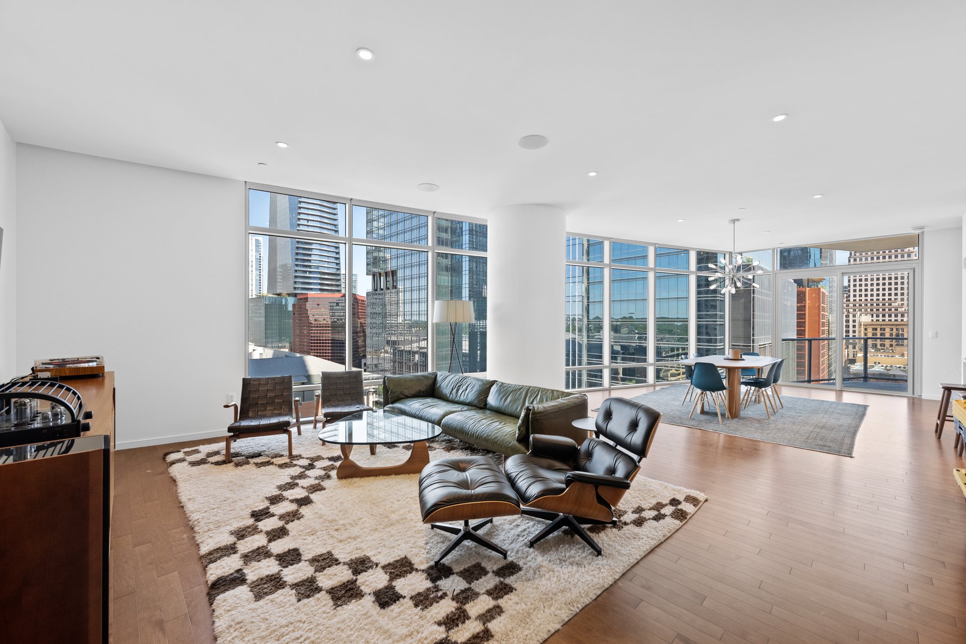 200 Congress Ave #12E