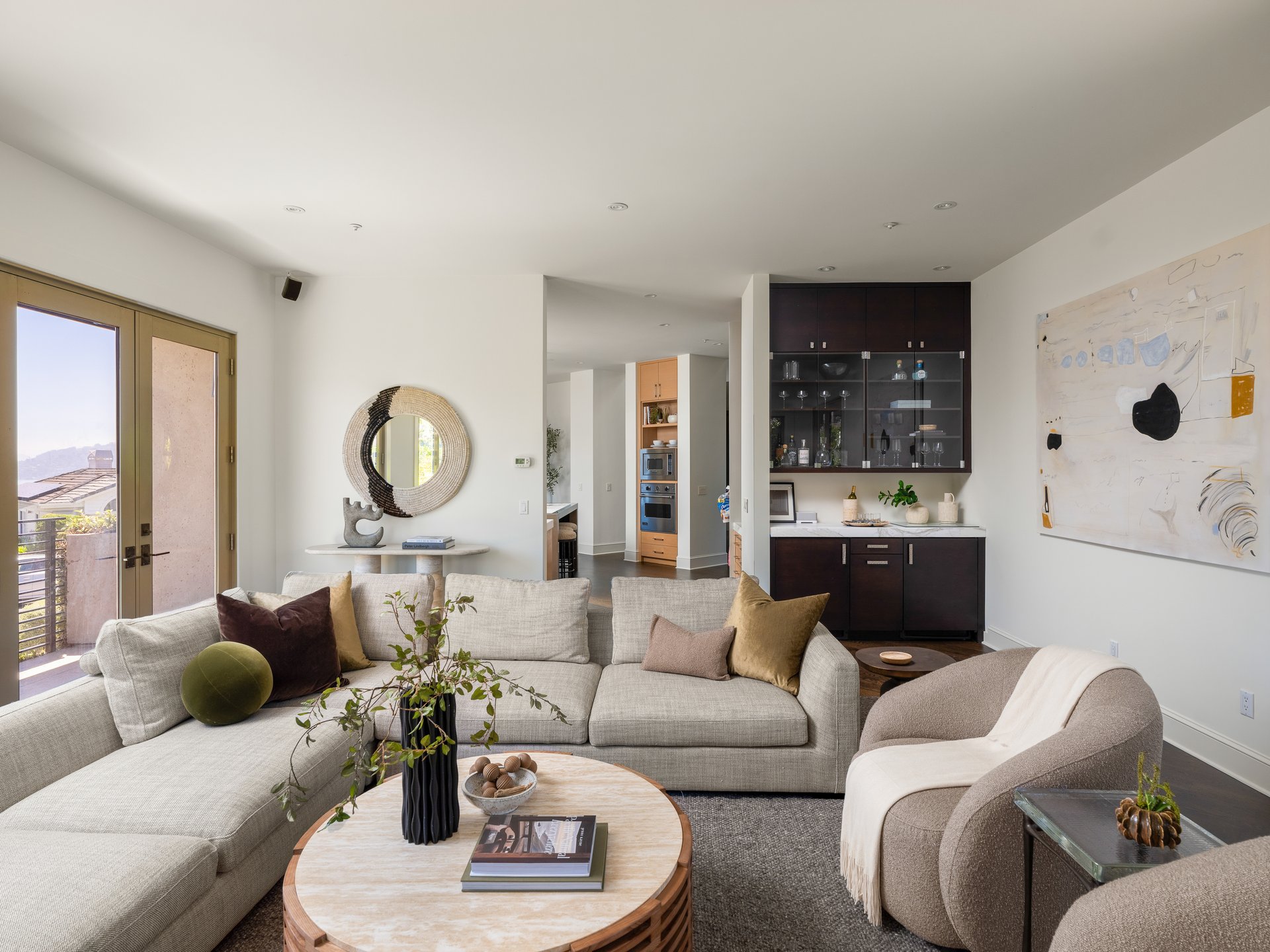 Architectural Modernism, Bay Views, and Exceptional Outdoor Living