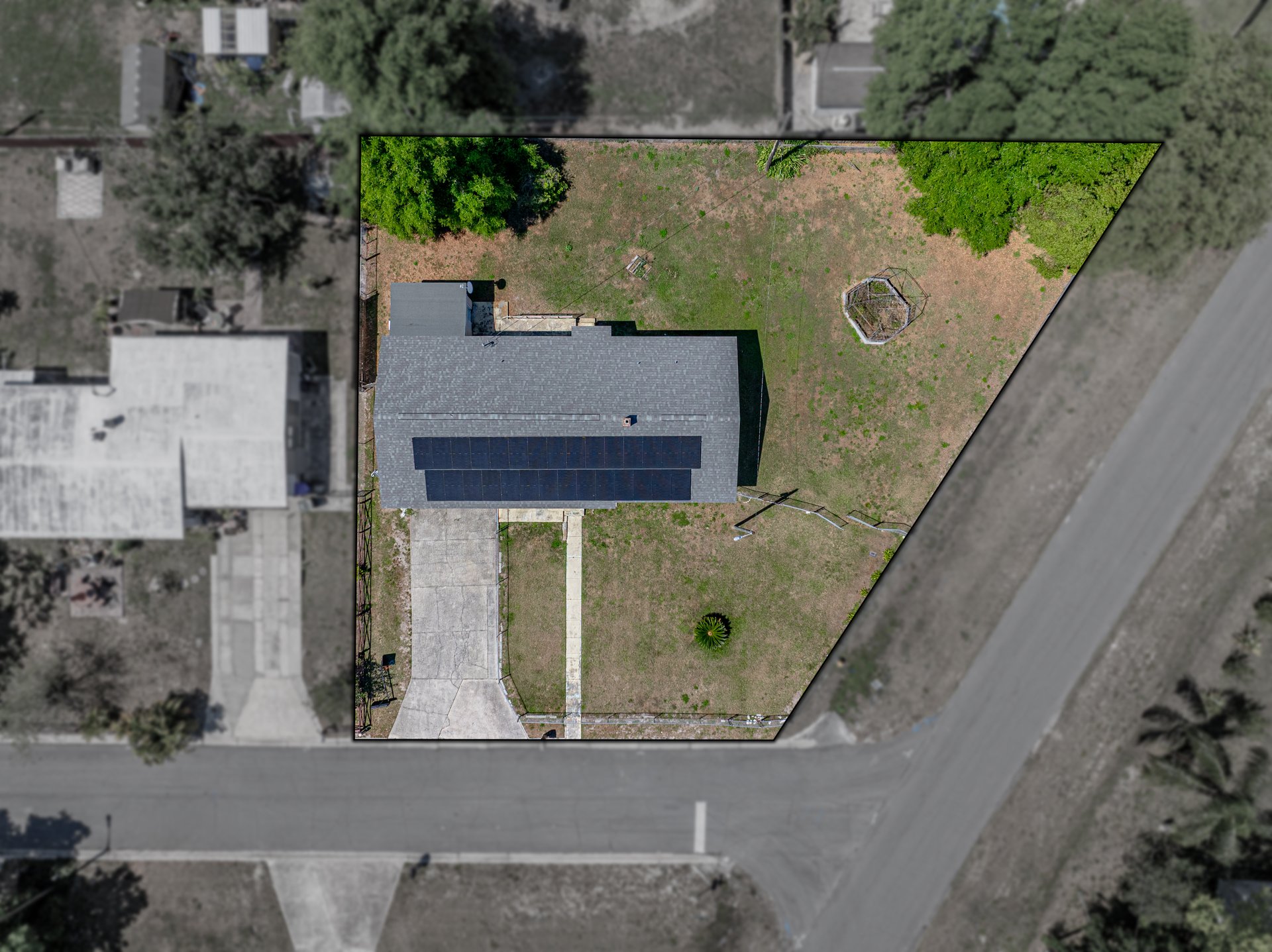 3928 CHERRY WAY